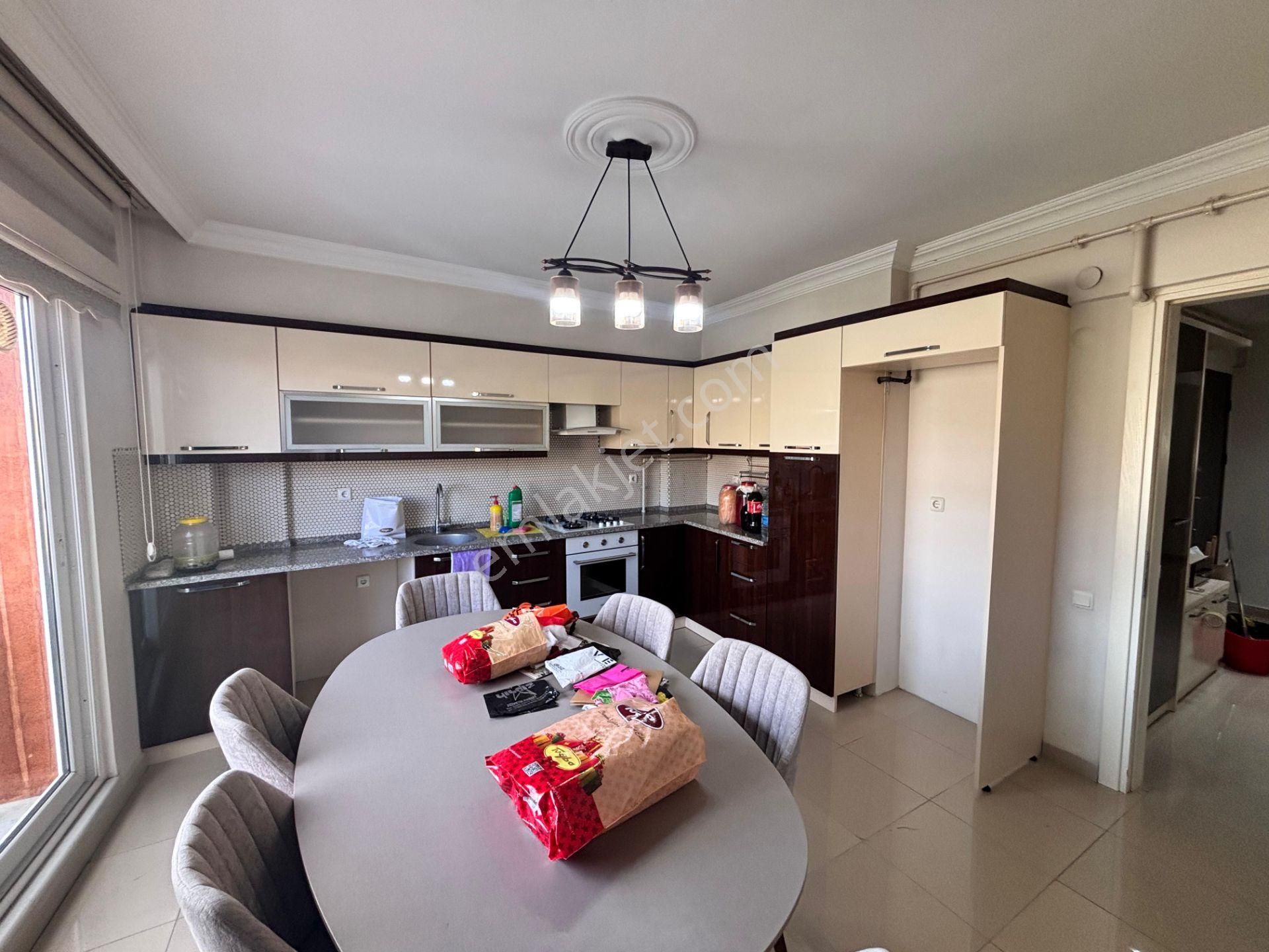 Cumhuriyet Mahallesinde Çarşıya Yakın Konumda Ara Kat 3+1 Satılık Daire - Görsel 33