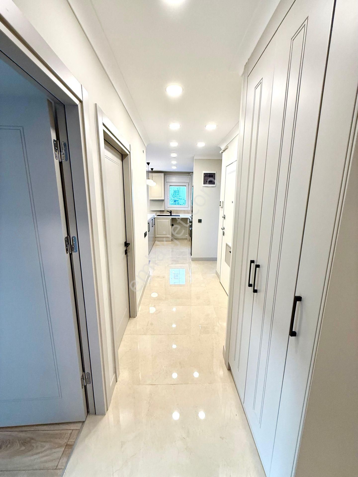 Konut Ve Ticari'den Erenköy'de Satılık 3+1 - Görsel 9