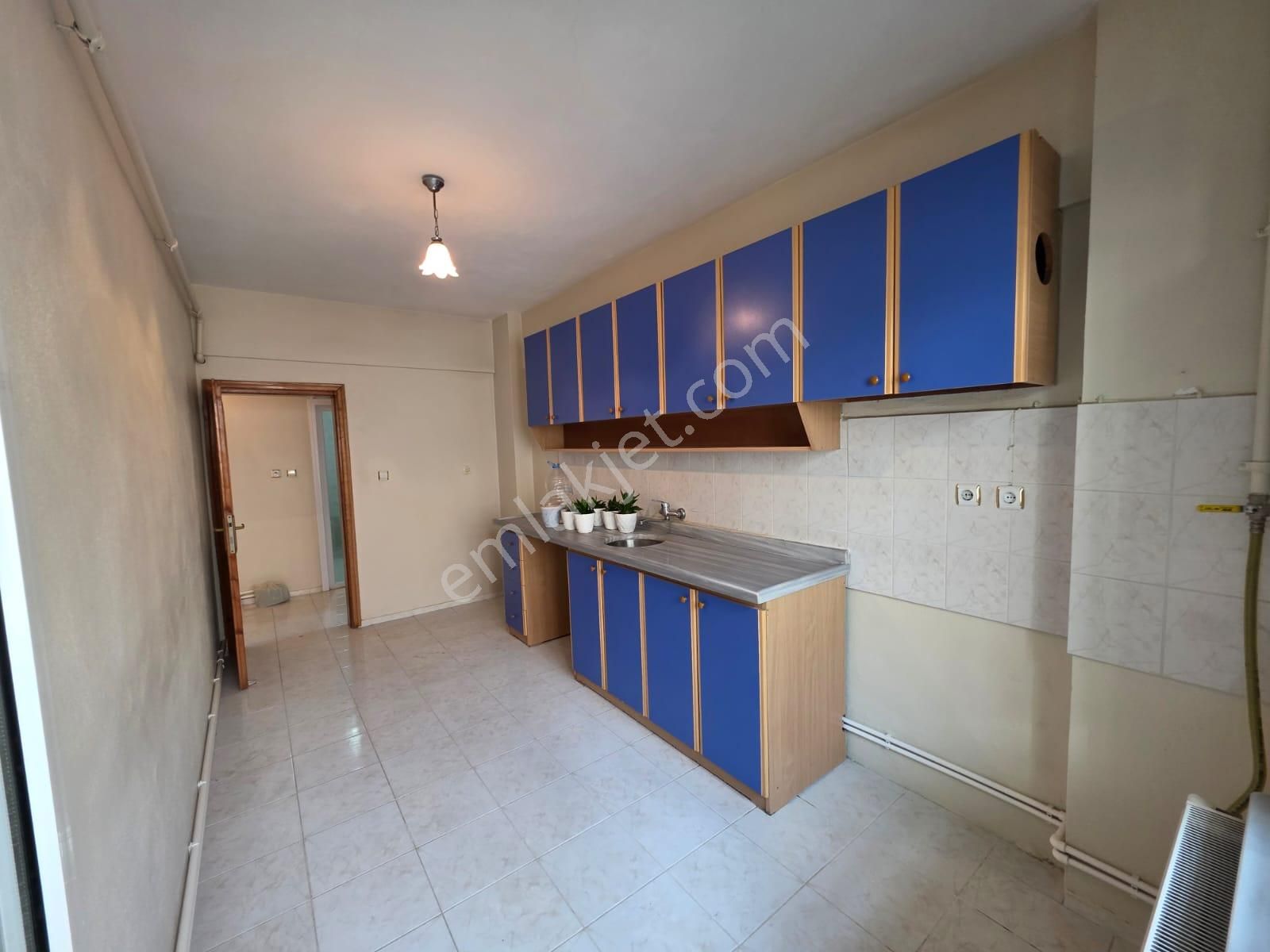 Ergünler İnşaattan Merkezde Arakat 3+1 Satılık Daire - Görsel 5