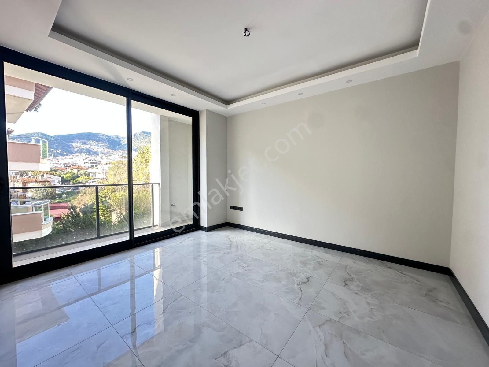 Alanya Adliye Karşısı'nda Çevre Yolu Cepheli Kiralık 1+1 Ofis - Görsel 9