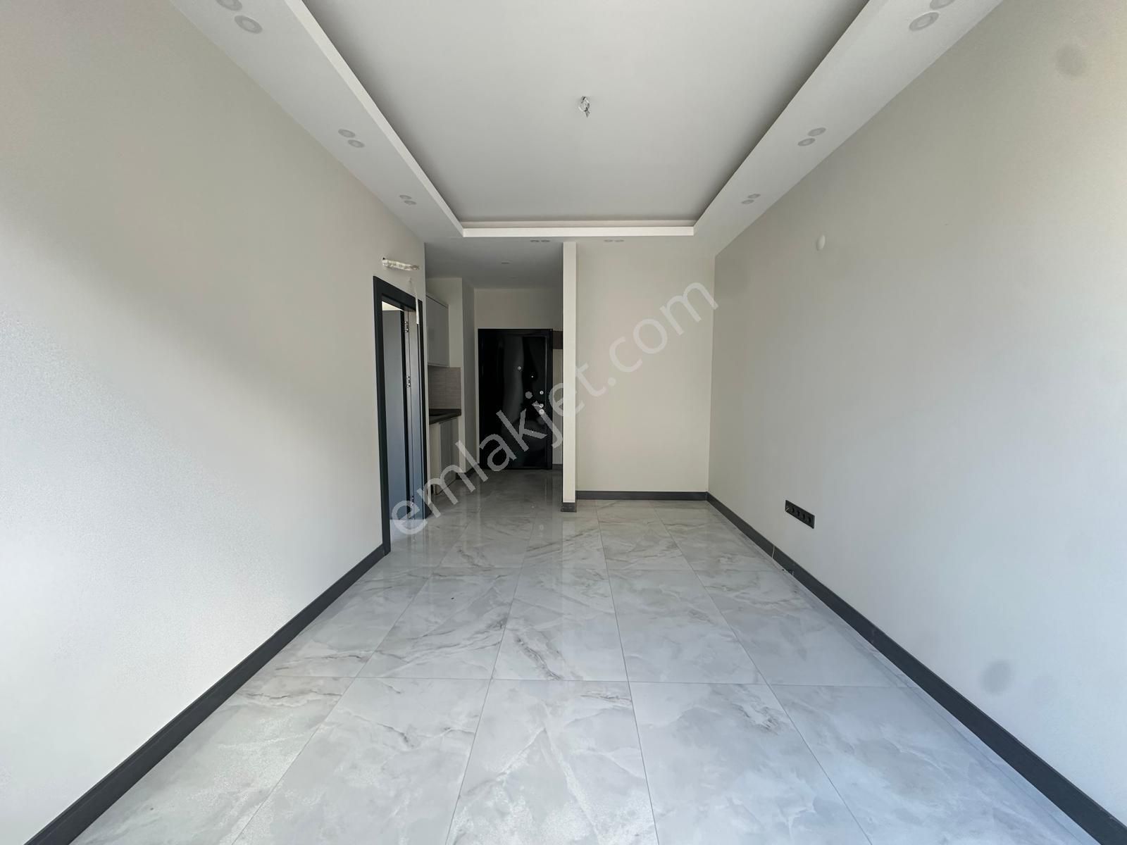 Alanya Adliye Karşısı'nda Çevre Yolu Cepheli Kiralık 1+1 Ofis - Görsel 4