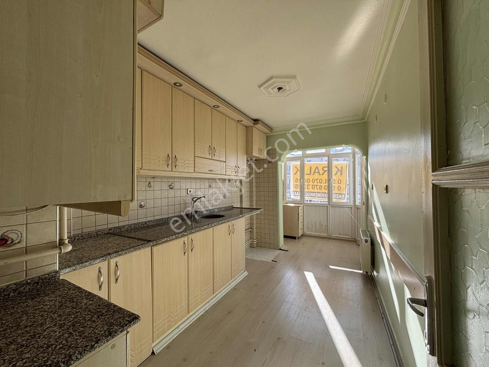 Eker'den Batıkent Mh. Site İçinde Geniş 3+1 Kiralık Daire - Görsel 10