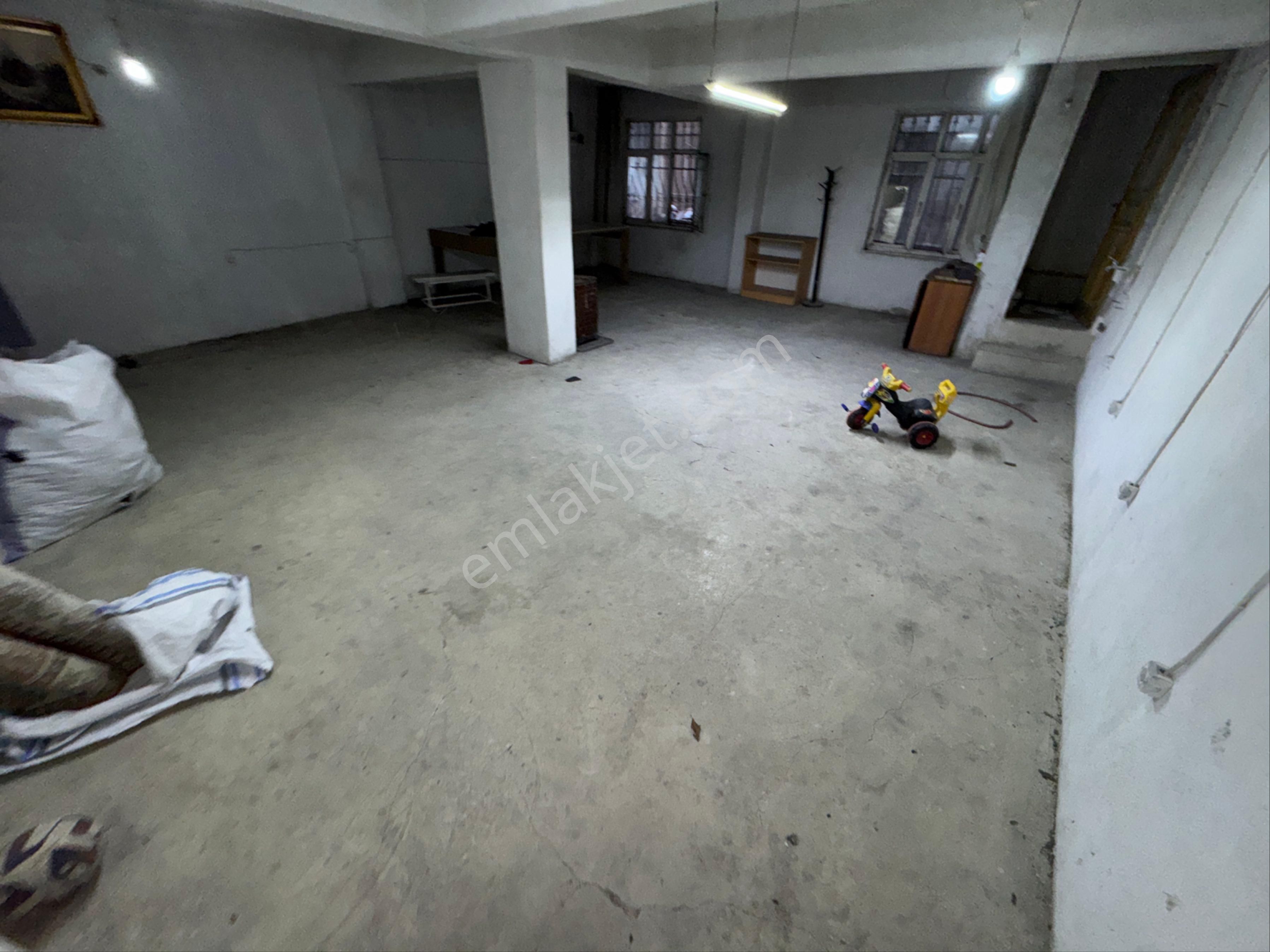 Zafer Yapı Gayrimenkulden Kiralıkbodrum Dükkan 70m2 Sanayielektrikli İstanbul Sultangazi Cebecimahde