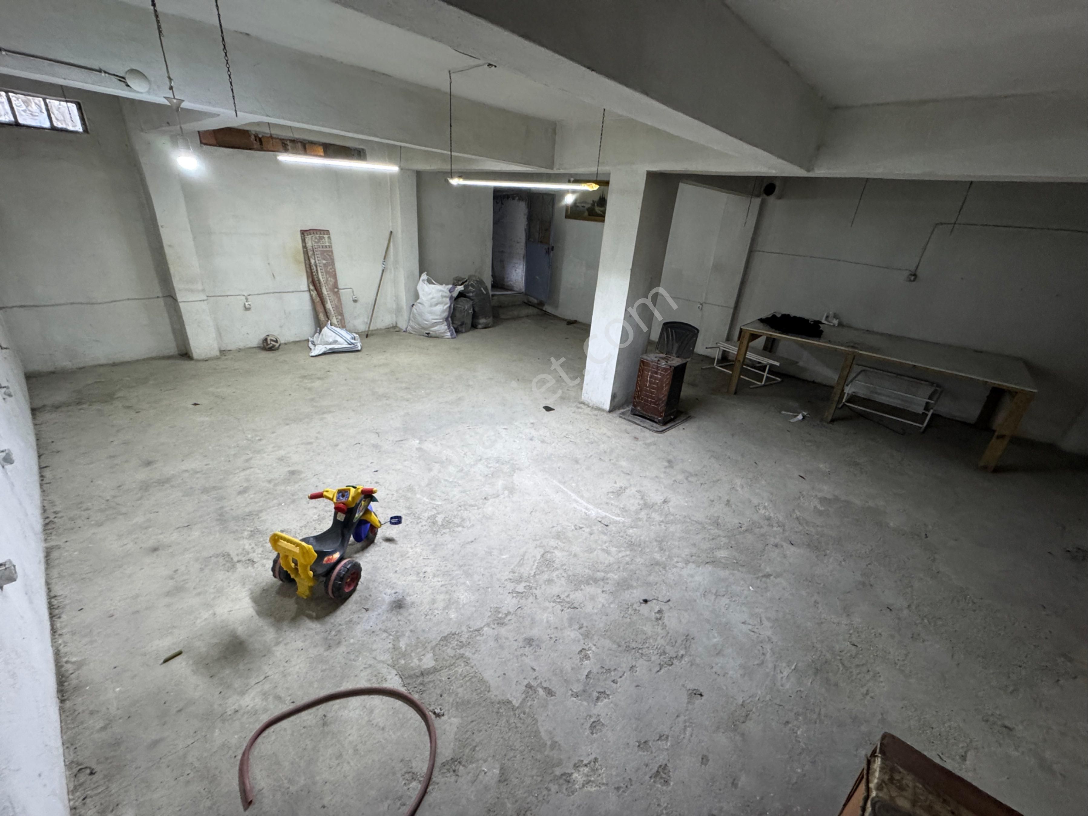 Zafer Yapı Gayrimenkulden Kiralıkbodrum Dükkan 70m2 Sanayielektrikli İstanbul Sultangazi Cebecimahde - Görsel 4