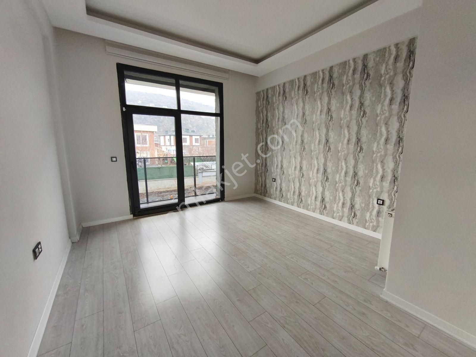 Altınoluk Da Karşıyaka Villaları 5+1 Satılık Lux Villa - Görsel 3