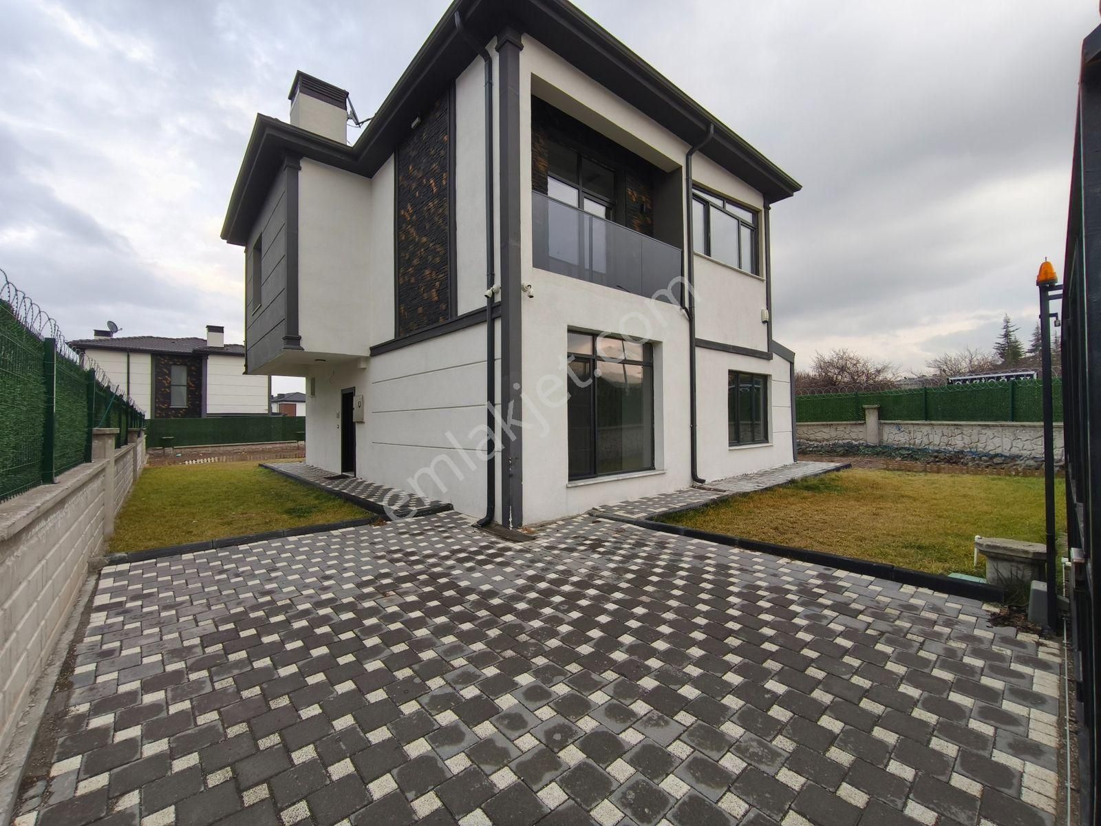 Altınoluk Da Karşıyaka Villaları 5+1 Satılık Lux Villa - Görsel 21