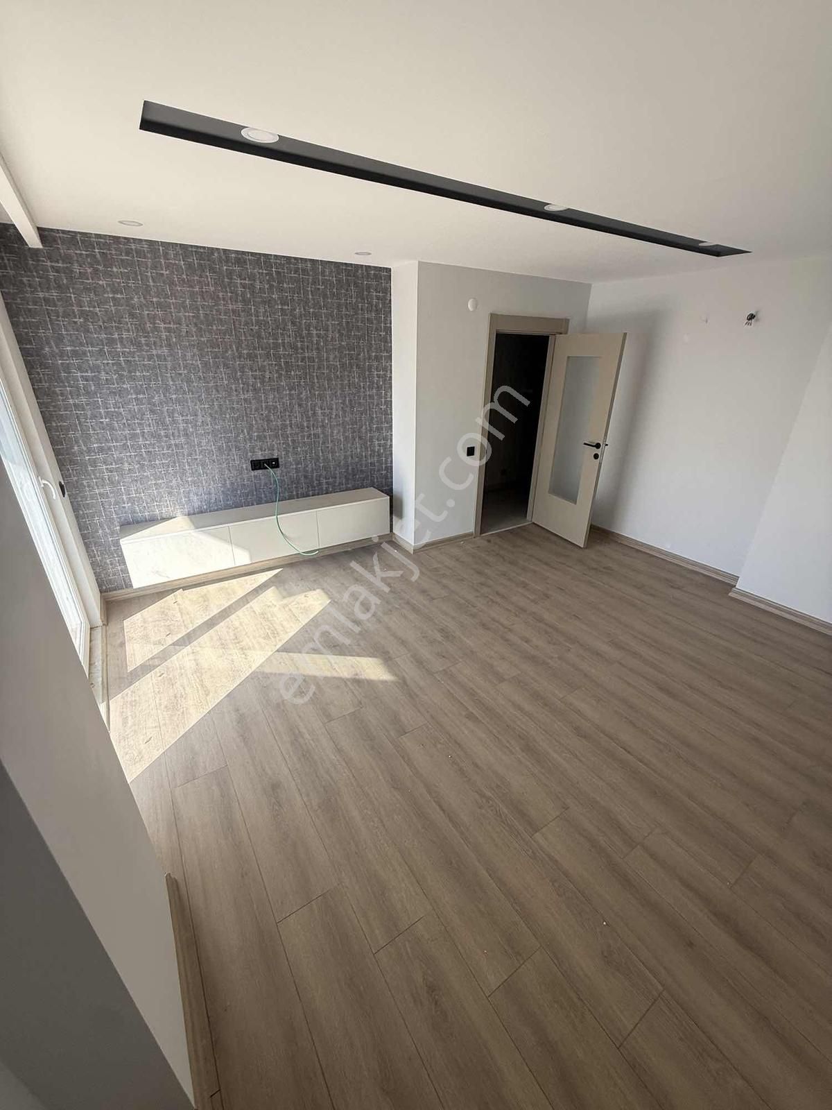 Fevzıçakmak Mah Tramwaya Yakın Lüx 3+1 - Görsel 17