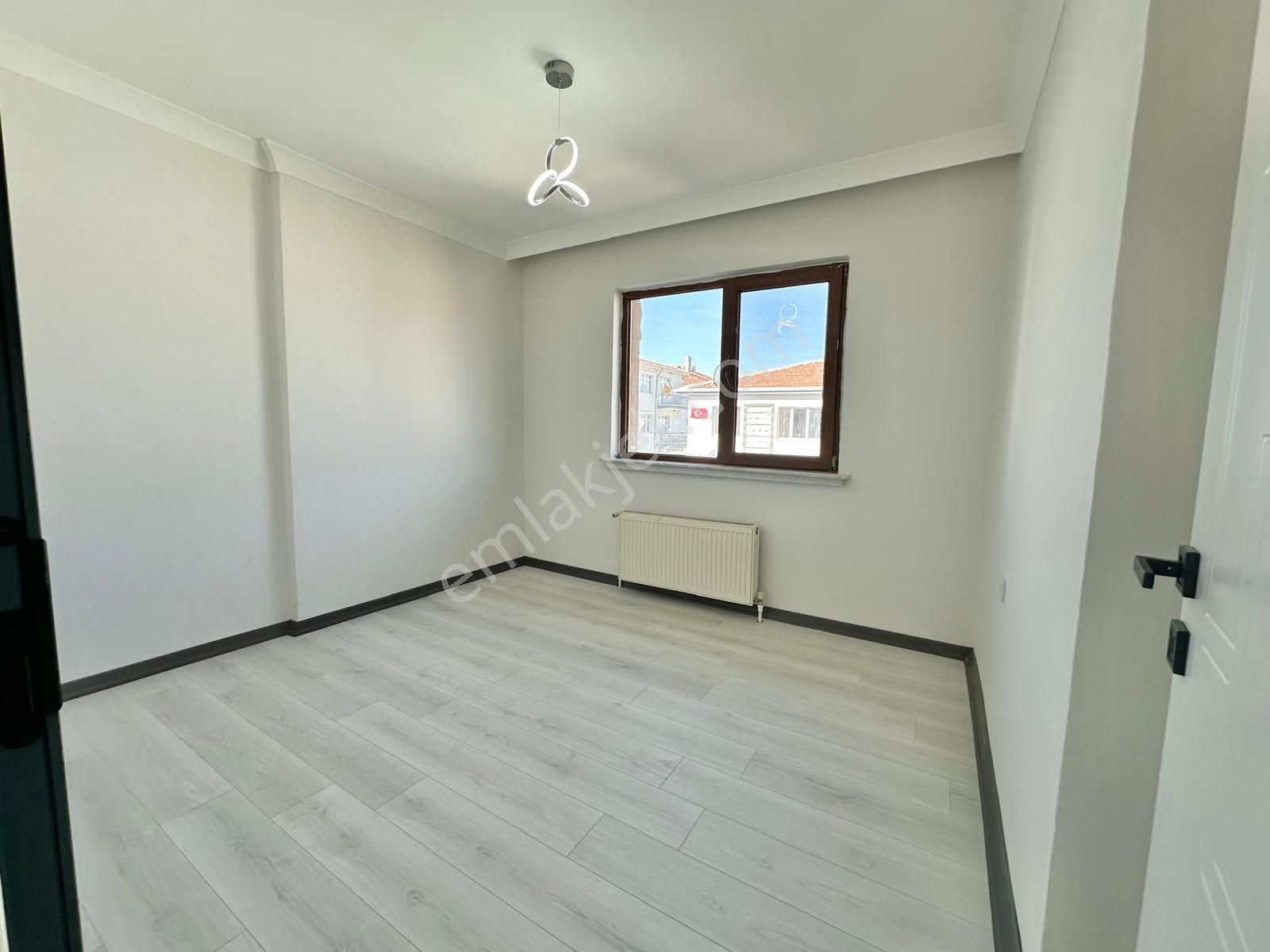 Water Hause Gayrimenkul' Den Akşemsettin Mahallesin'de 4+1 Satılık Teras Daire - Görsel 4