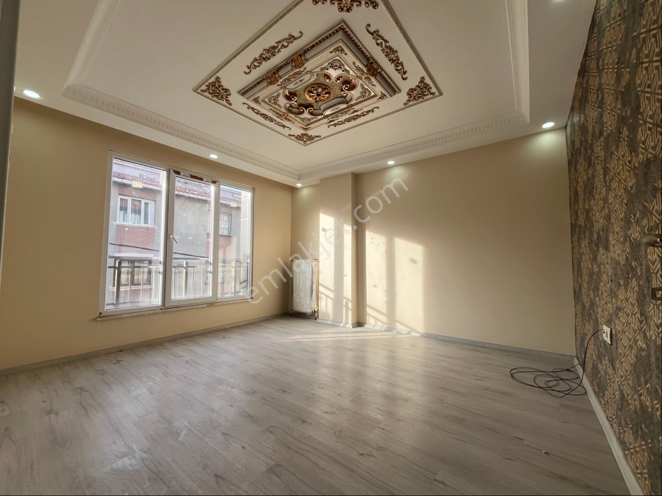 Cumhuriyet Mh.'sinde Satılık 3+1 110 M2 Ebeveyn Banyolu Sıfır Yeni Bina