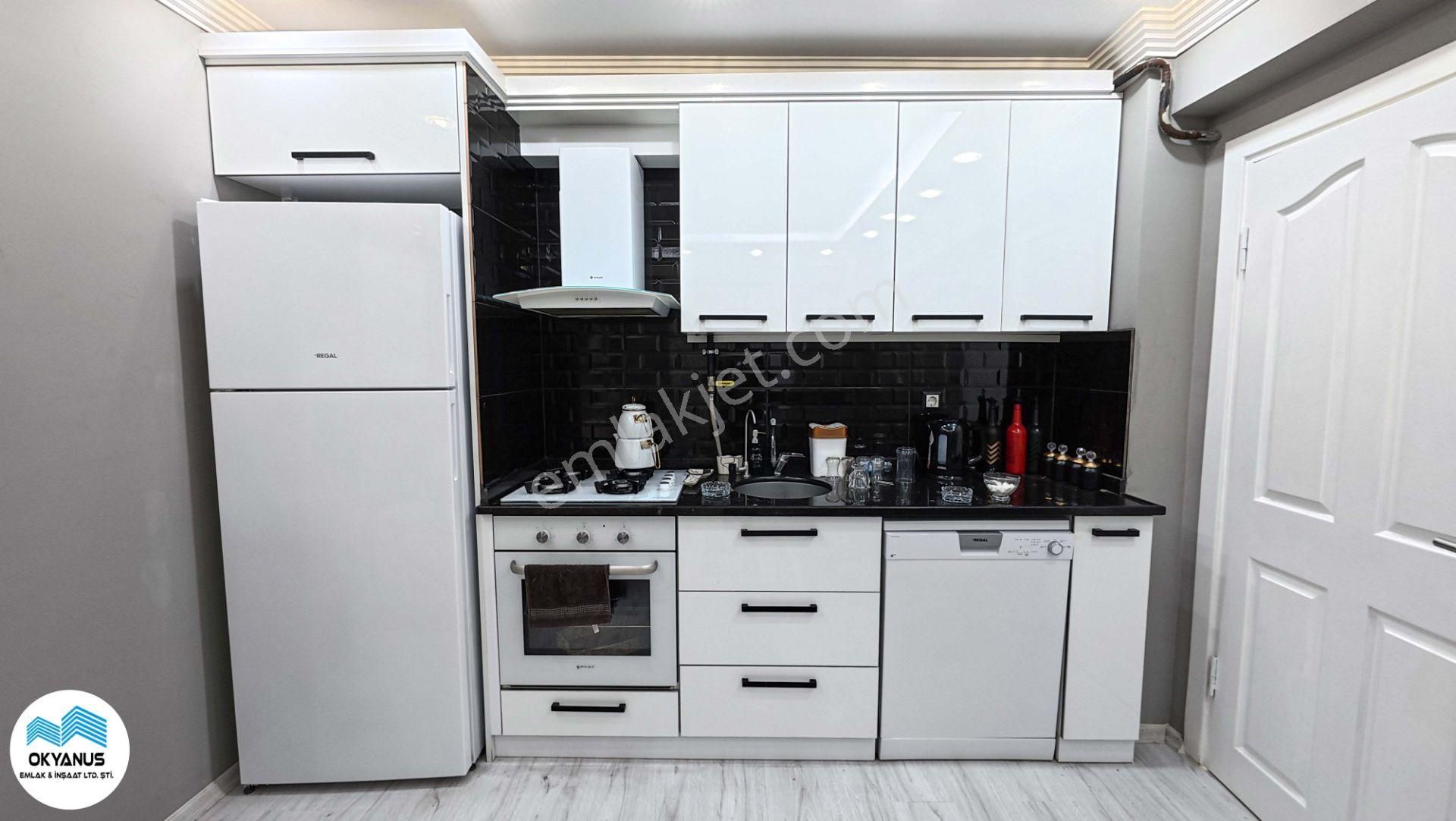 Karasu'da Havuzlu Sitede Şık Ve Modern 2+1 Daire - Görsel 17