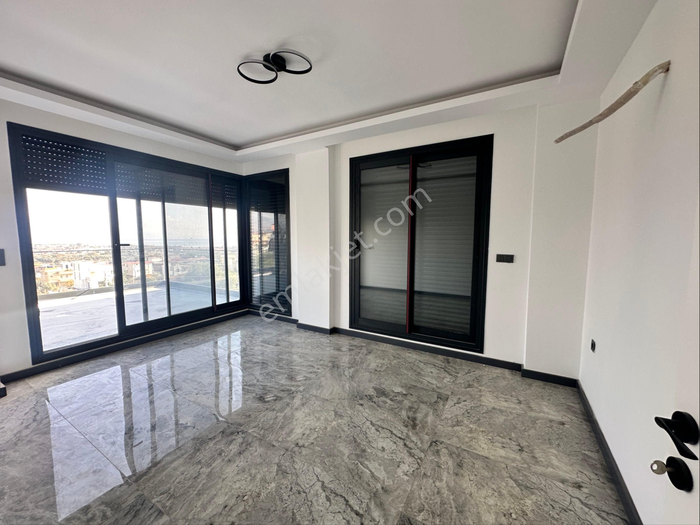 Seferihisar Doğanbeyde Satılık Deniz Manzaralı Müstakil Villa - Görsel 4