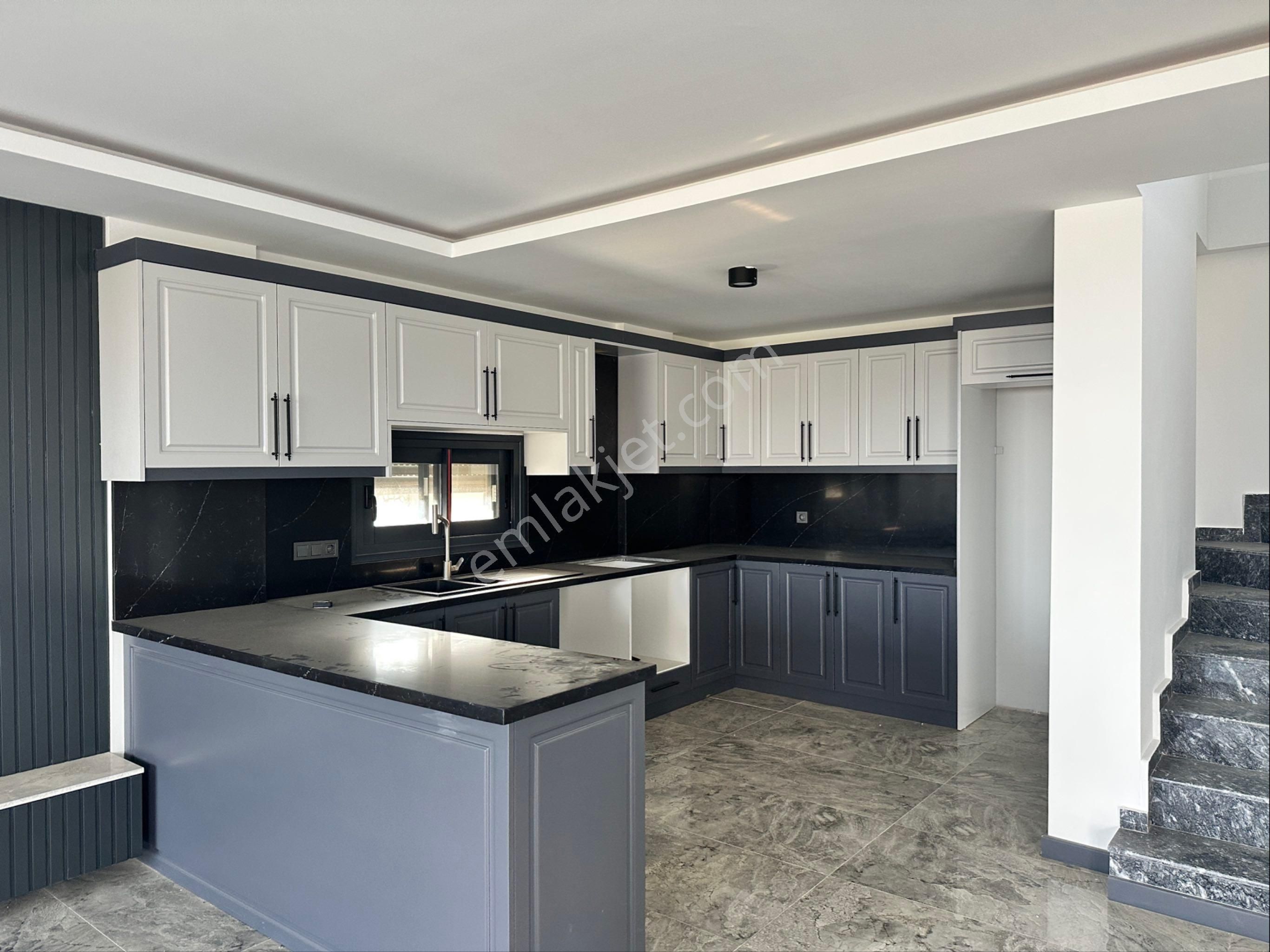 Seferihisar Doğanbeyde Satılık Deniz Manzaralı Müstakil Villa - Görsel 27