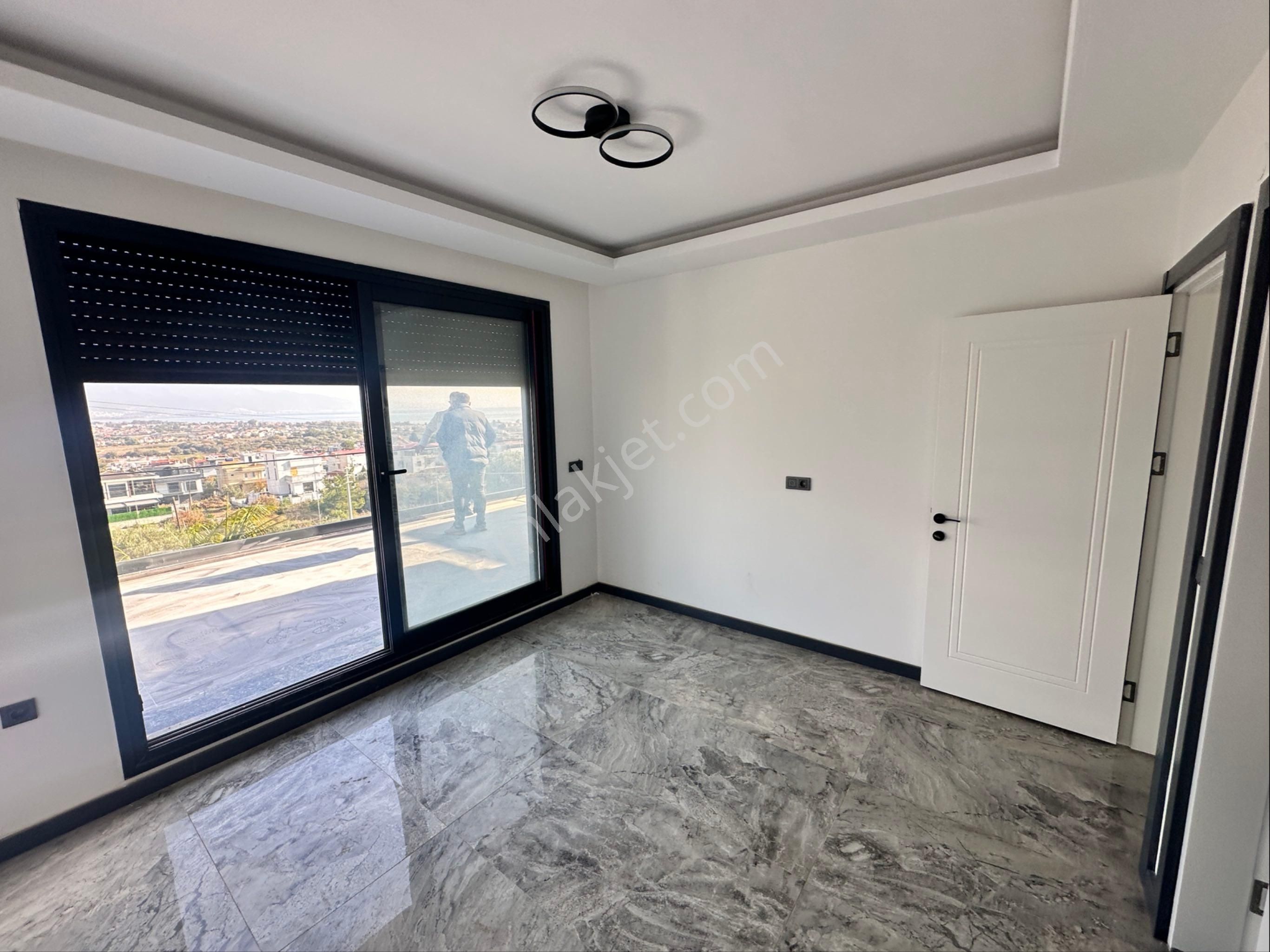 Seferihisar Doğanbeyde Satılık Deniz Manzaralı Müstakil Villa - Görsel 9