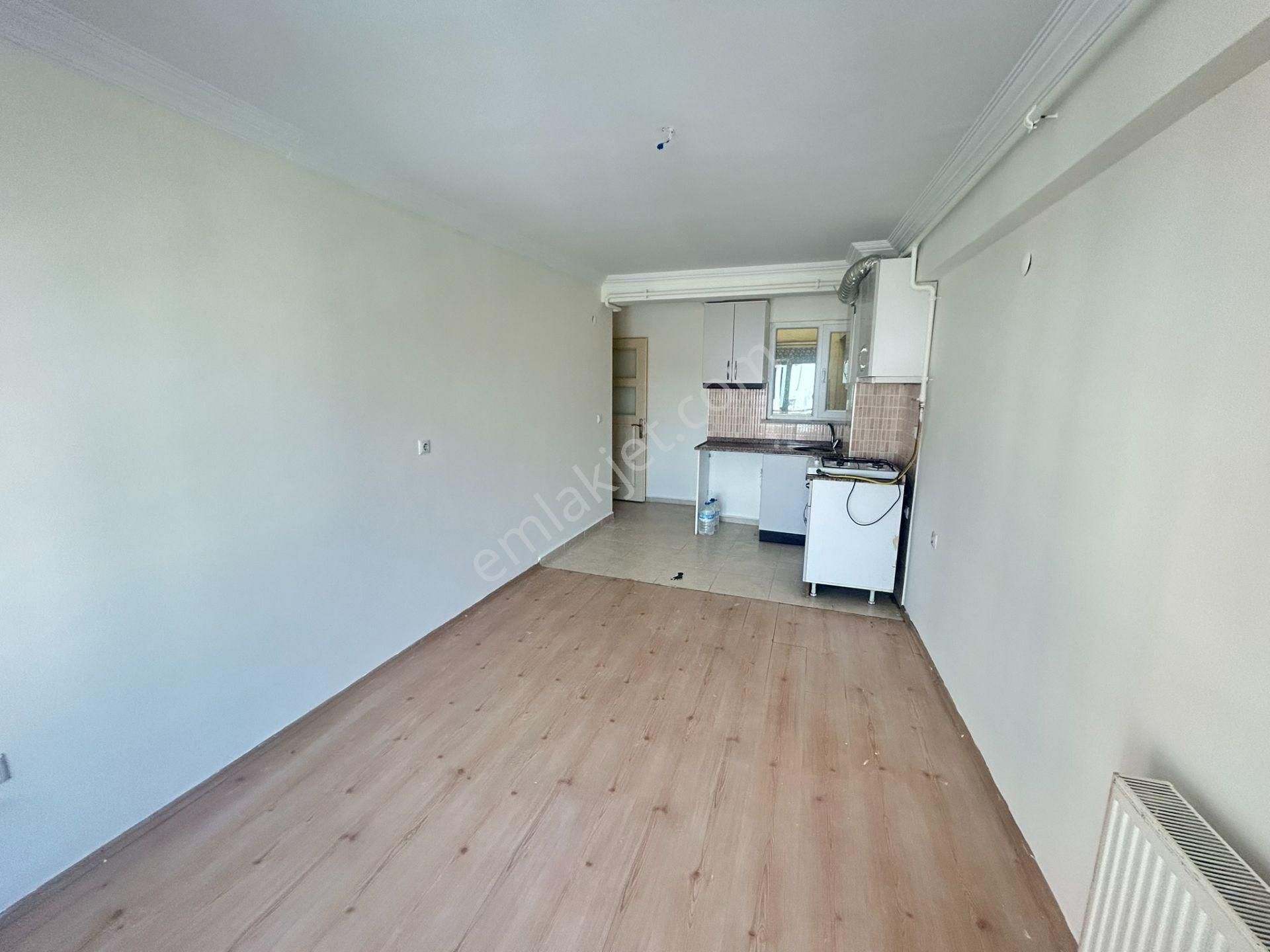 Sunullahta Bld Kafeteryası, Diş Hastanesi Ve Avm Yakını Satılık 1+1 Daire - Görsel 2