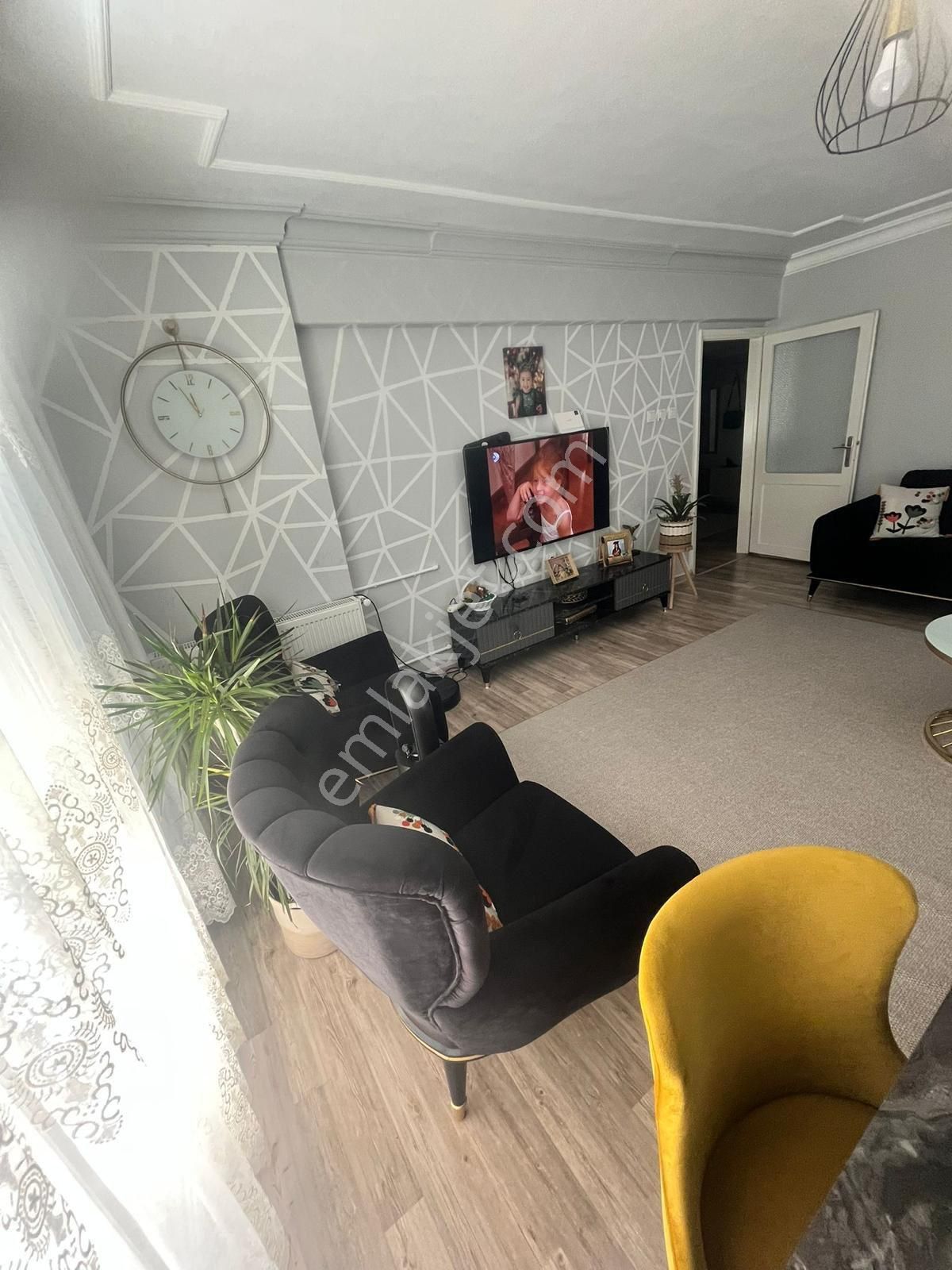 Tahsin Yazıcıda 2+1 Satılık Daire - Görsel 4