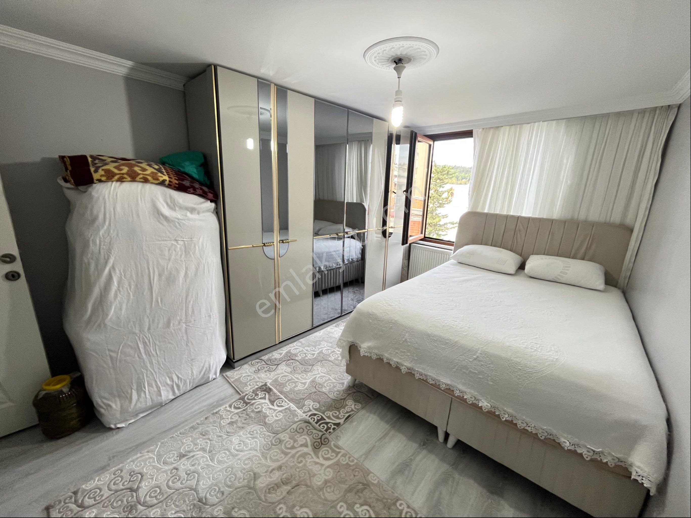 Söğütlüçeşme Mh.'sinde Satılık Lüks Yapım 4+2 Fırsat Dubleks - Görsel 32