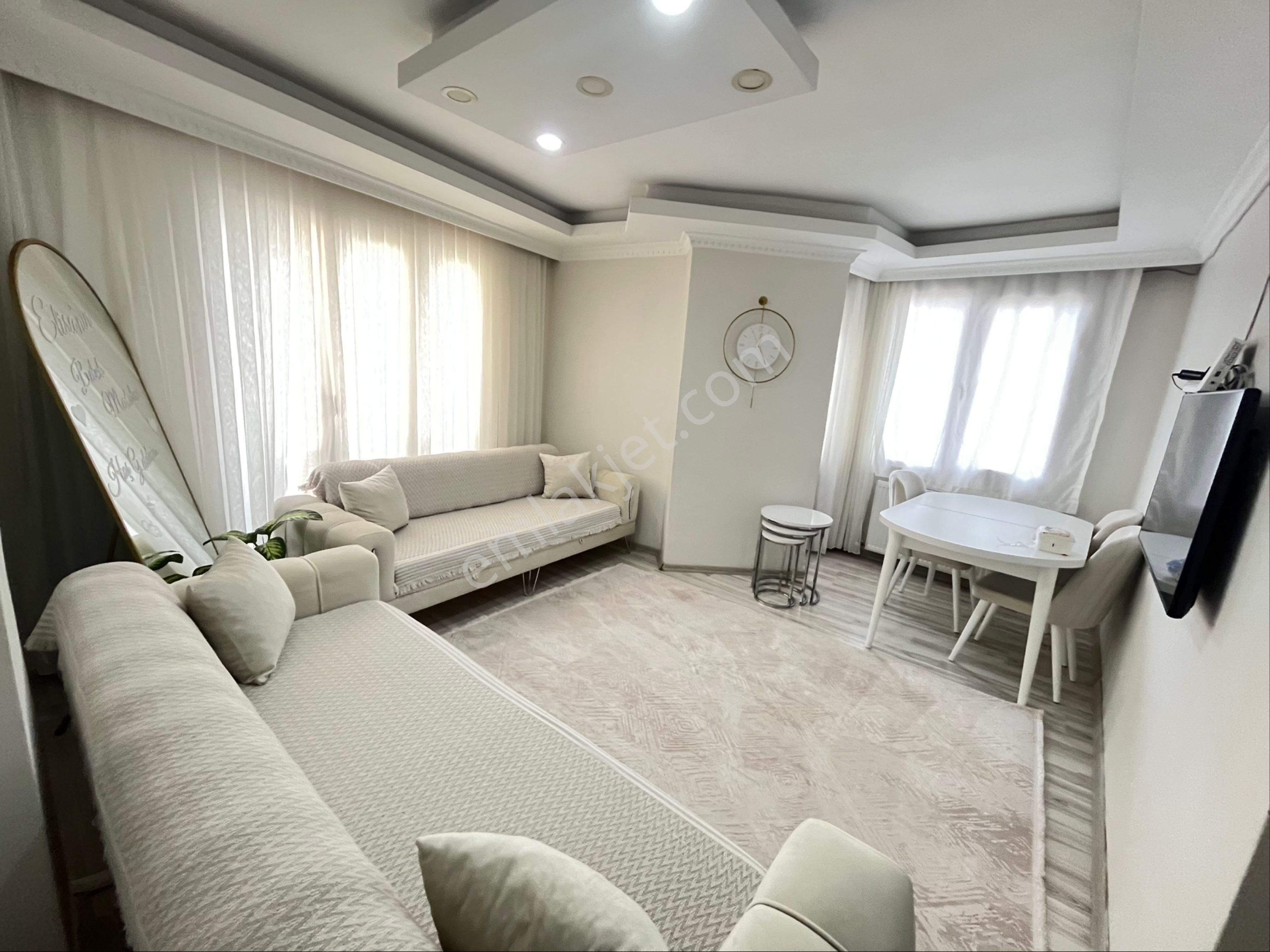 Söğütlüçeşme Mh.'sinde Satılık Lüks Yapım 4+2 Fırsat Dubleks