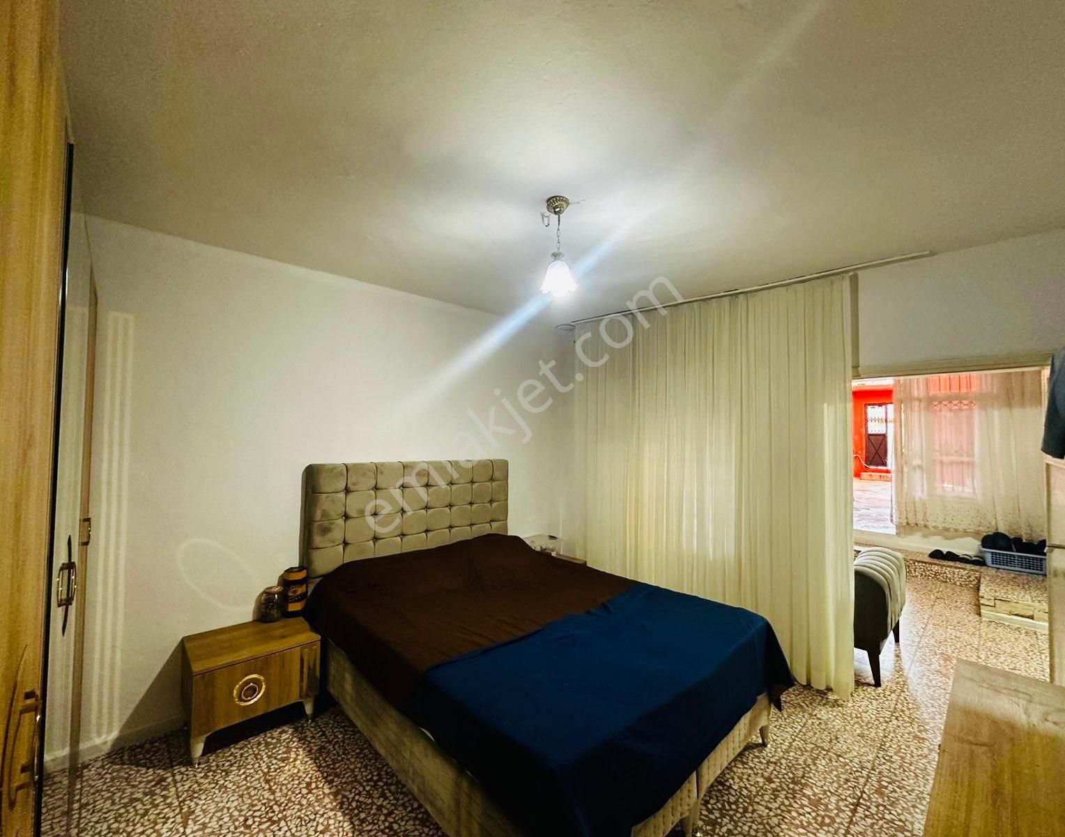 Gülpınar Mh.eski Doğum Evi Arkası Çarşıya Yakın Eşyalı Kiralık Müstakil Ev - Görsel 11