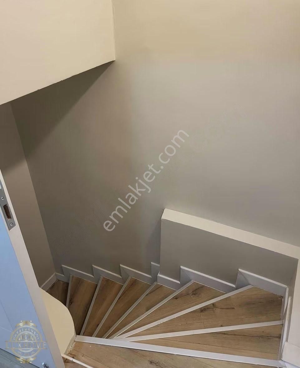 Kurtuluşta Full Tadilatlı Bahçeli Dükkanlı Tarihi Müstakil Ev - Görsel 16