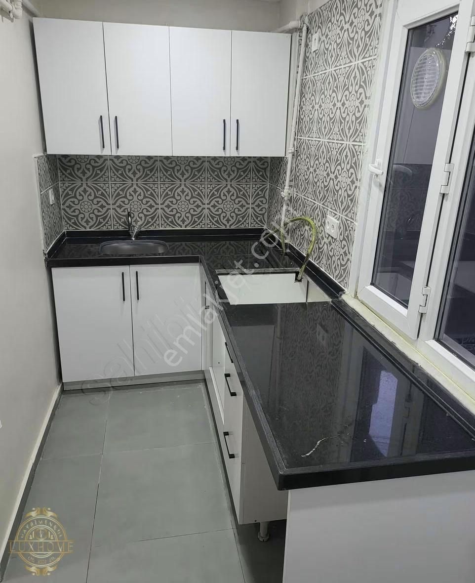 Kurtuluşta Full Tadilatlı Bahçeli Dükkanlı Tarihi Müstakil Ev - Görsel 3