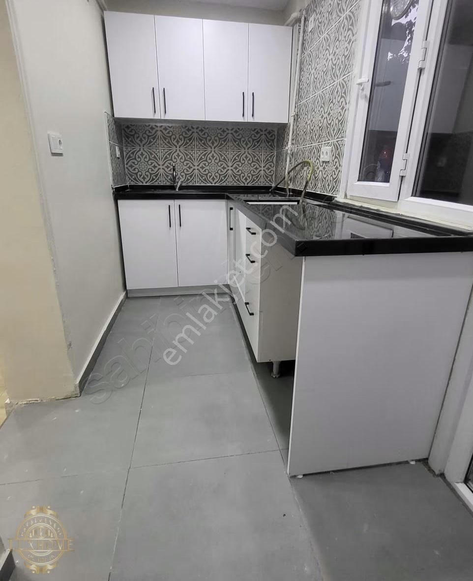 Kurtuluşta Full Tadilatlı Bahçeli Dükkanlı Tarihi Müstakil Ev - Görsel 20