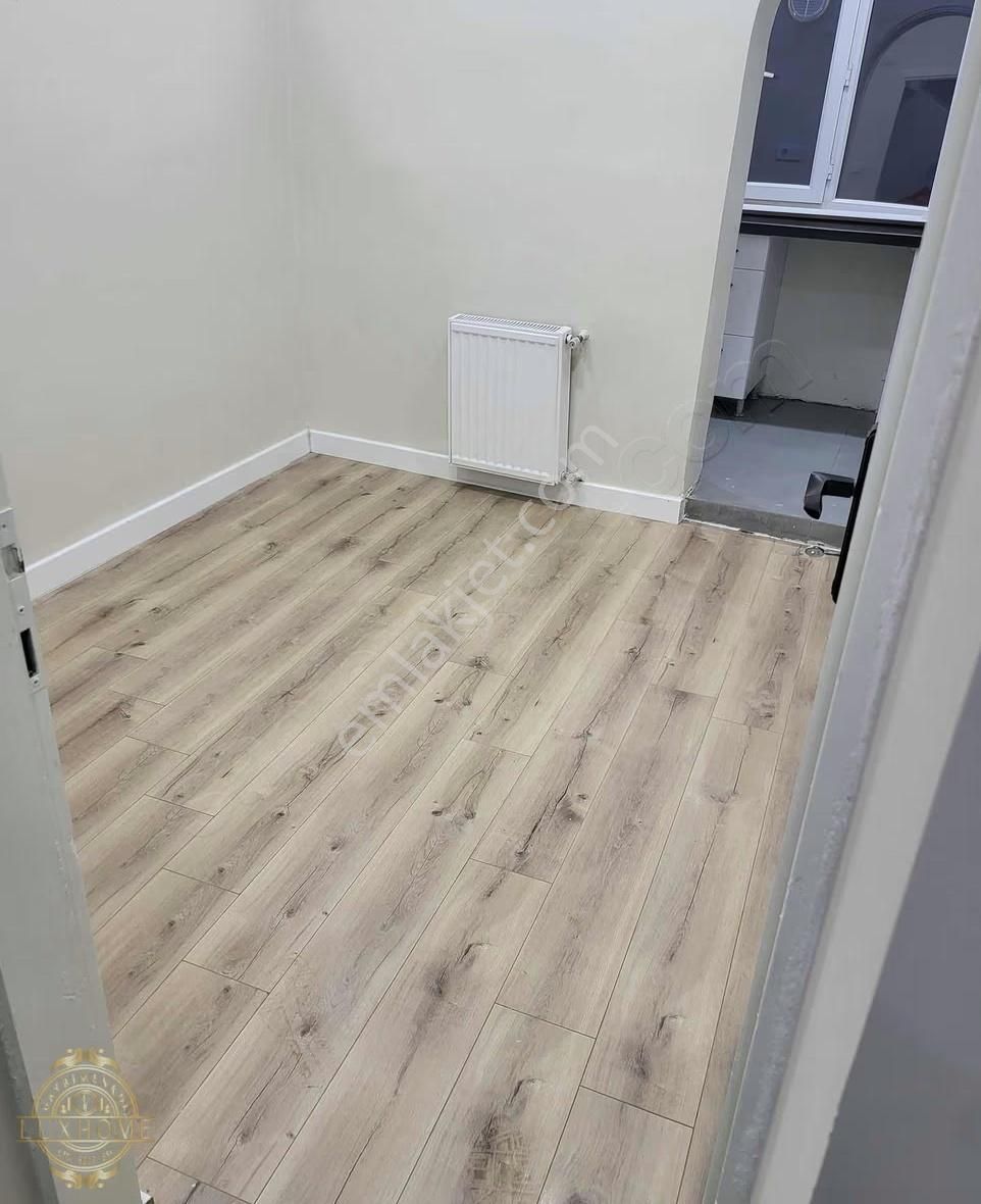 Kurtuluşta Full Tadilatlı Bahçeli Dükkanlı Tarihi Müstakil Ev - Görsel 11