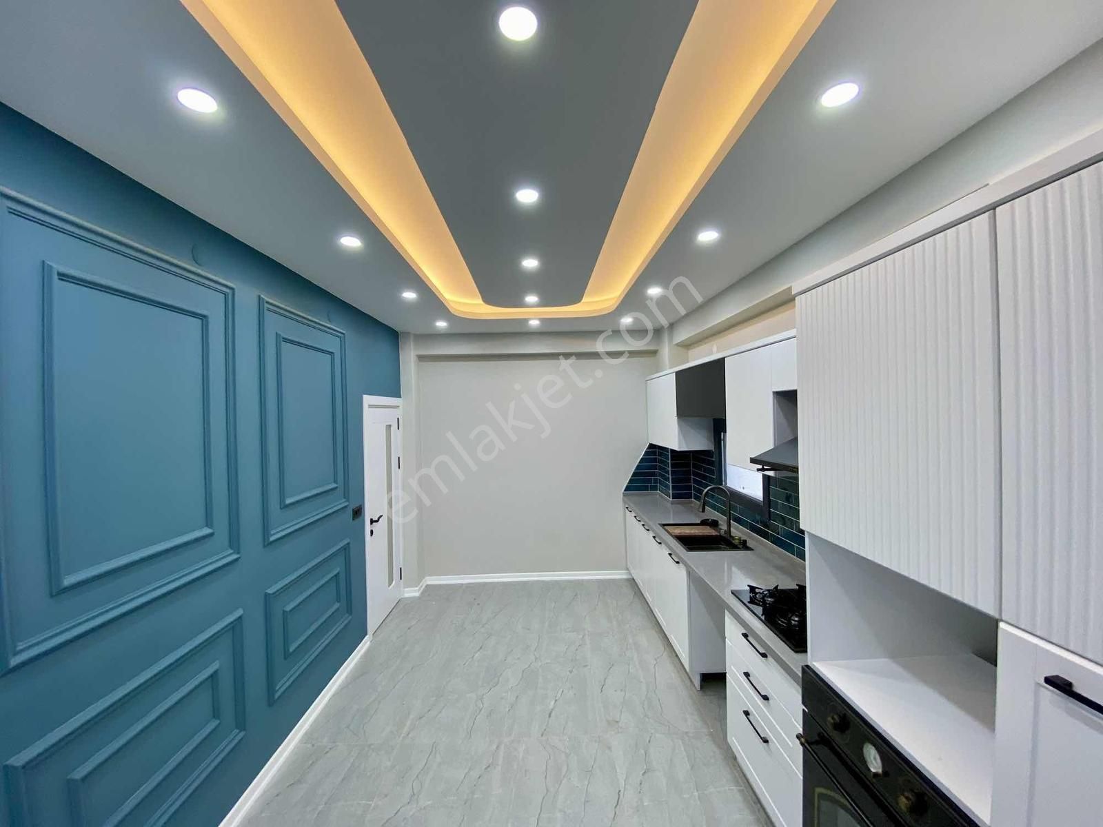 Onuryıldırım Dan Kızıçkeçilide 4+1 Havuzlu Lüx Villa - Görsel 29