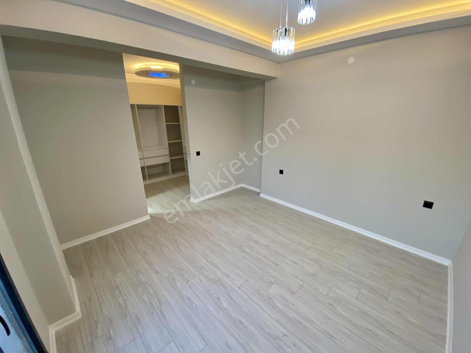 Onuryıldırım Dan Kızıçkeçilide 4+1 Havuzlu Lüx Villa - Görsel 33