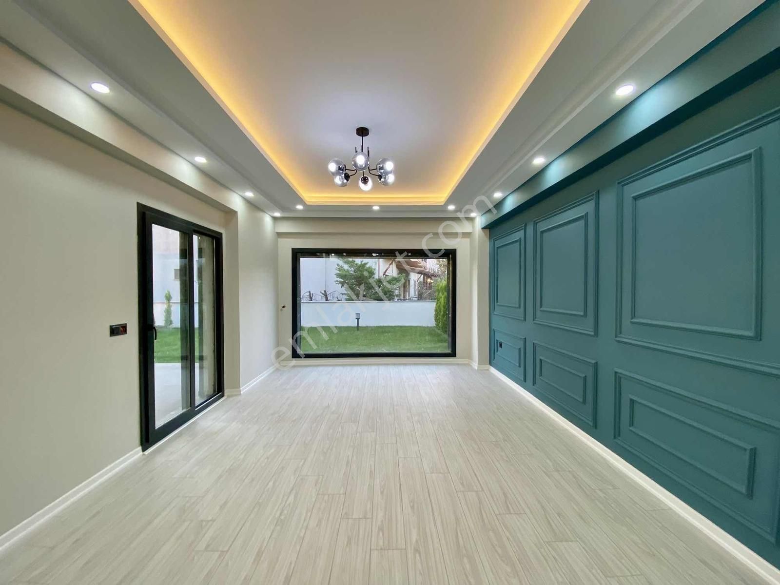 Onuryıldırım Dan Kızıçkeçilide 4+1 Havuzlu Lüx Villa - Görsel 25