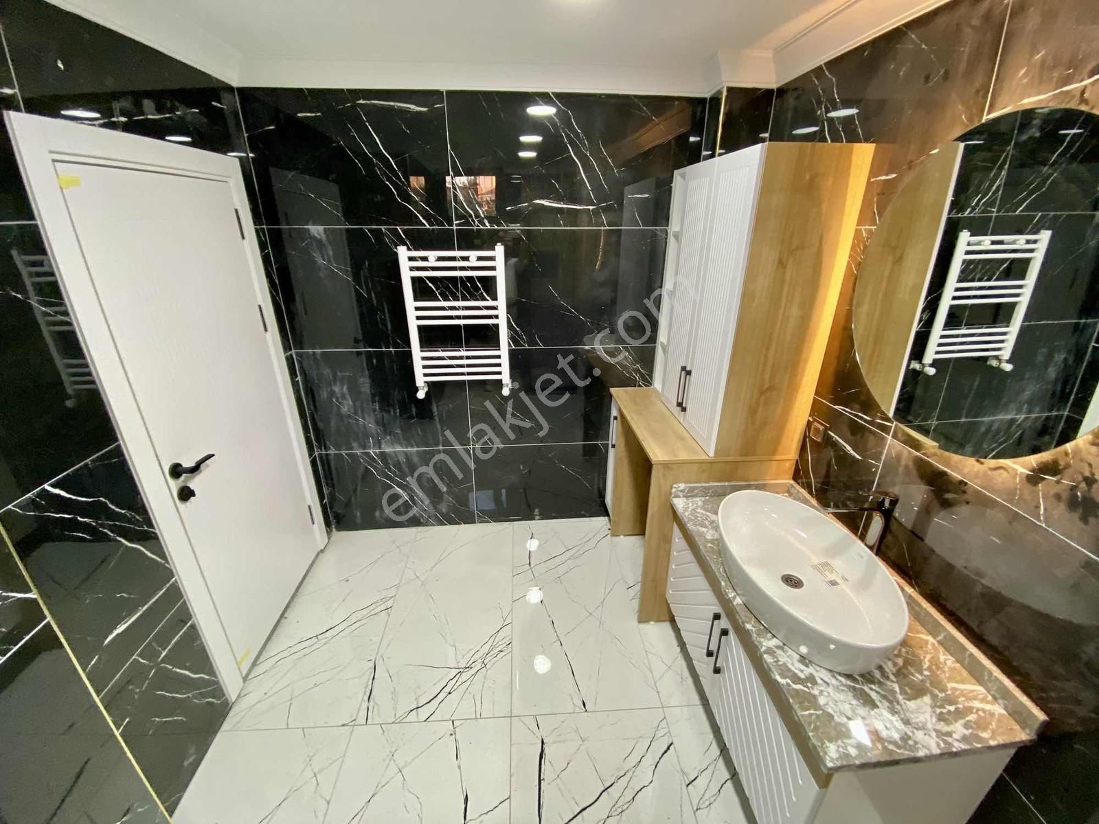 Onuryıldırım Dan Kızıçkeçilide 4+1 Havuzlu Lüx Villa - Görsel 9