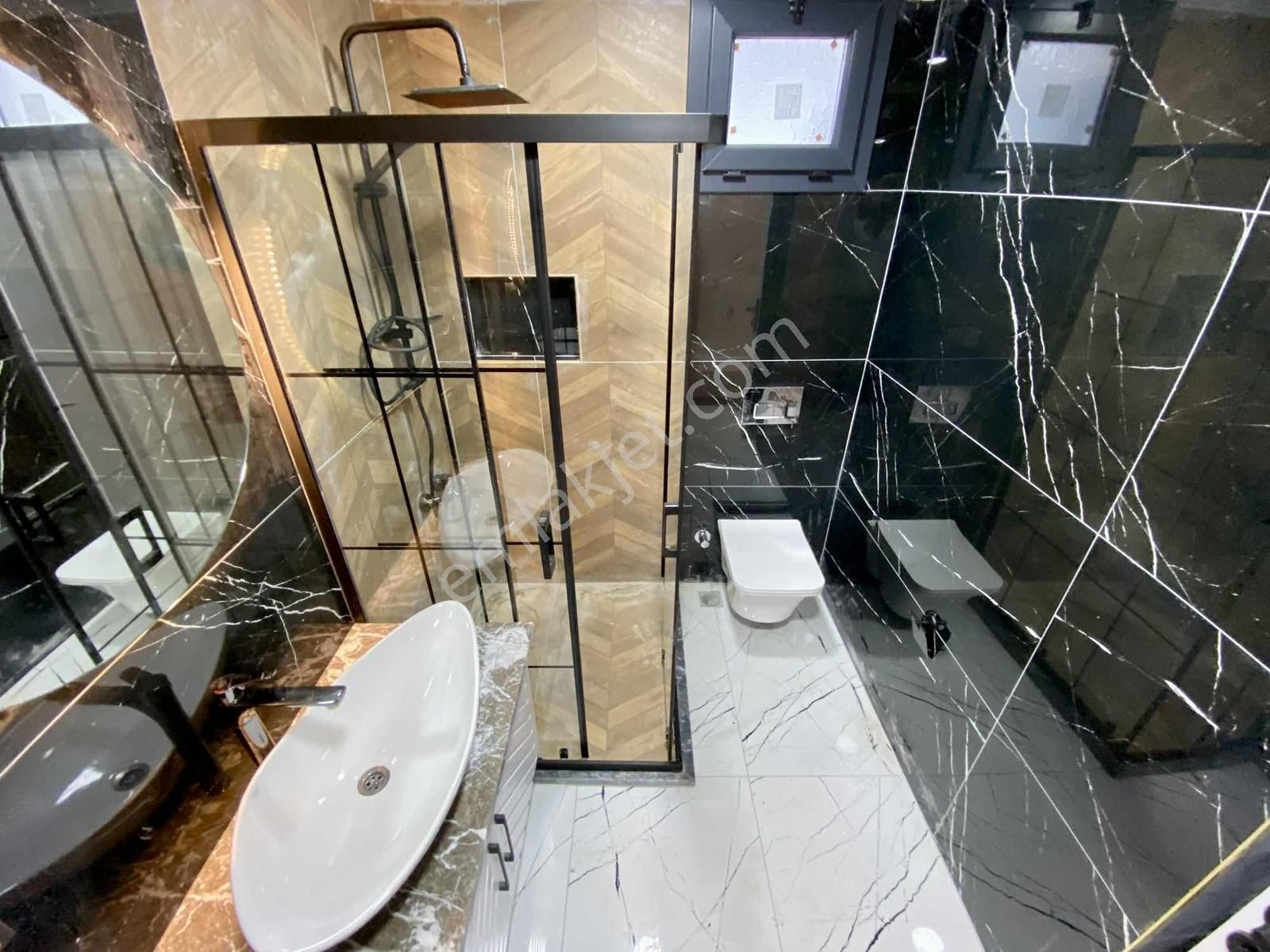 Onuryıldırım Dan Kızıçkeçilide 4+1 Havuzlu Lüx Villa - Görsel 15