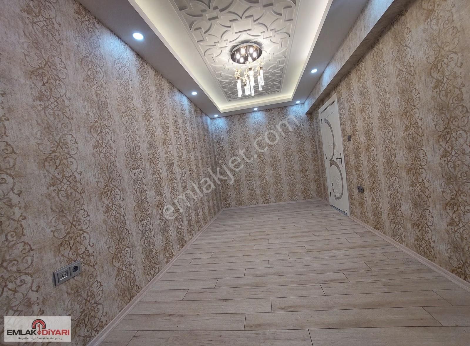 Emlak Diyarından Akkent'te Ultra Lüks Site İçi Ara Kat 3+1 Daire - Görsel 2