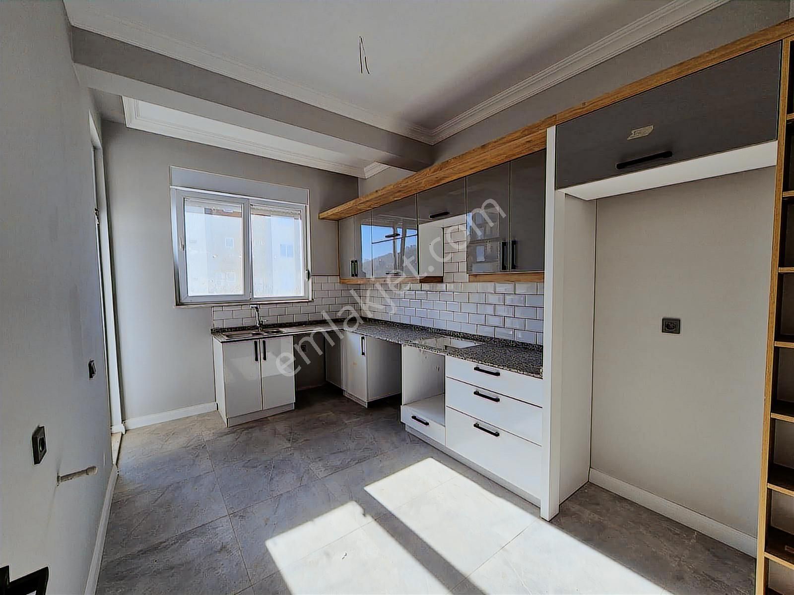 Esentepe'de Ebeveyn Bny Şehir Has 2km Havuzlu Site İçi 3+1 Daire - Görsel 22