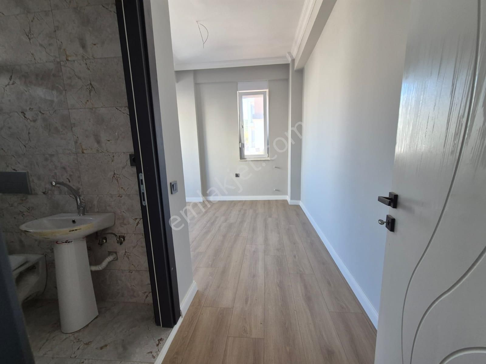 Esentepe'de Ebeveyn Bny Şehir Has 2km Havuzlu Site İçi 3+1 Daire - Görsel 19