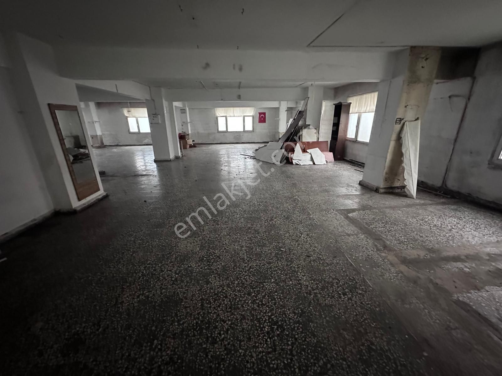 Çağlayan Merkez’de 350 Metre² Boş Dükkan - Görsel 20