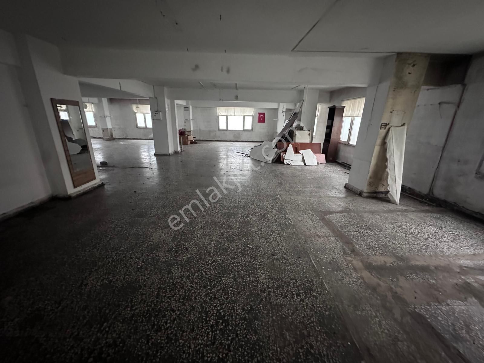 Çağlayan Merkez’de 350 Metre² Boş Dükkan - Görsel 21