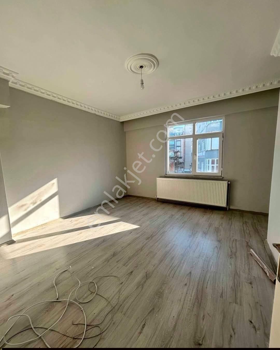 Samsun İlkadım Yenidoğan Mahallesi'nde İçi Yapılı 4.kat 2+1 Satılık Daire - Görsel 9