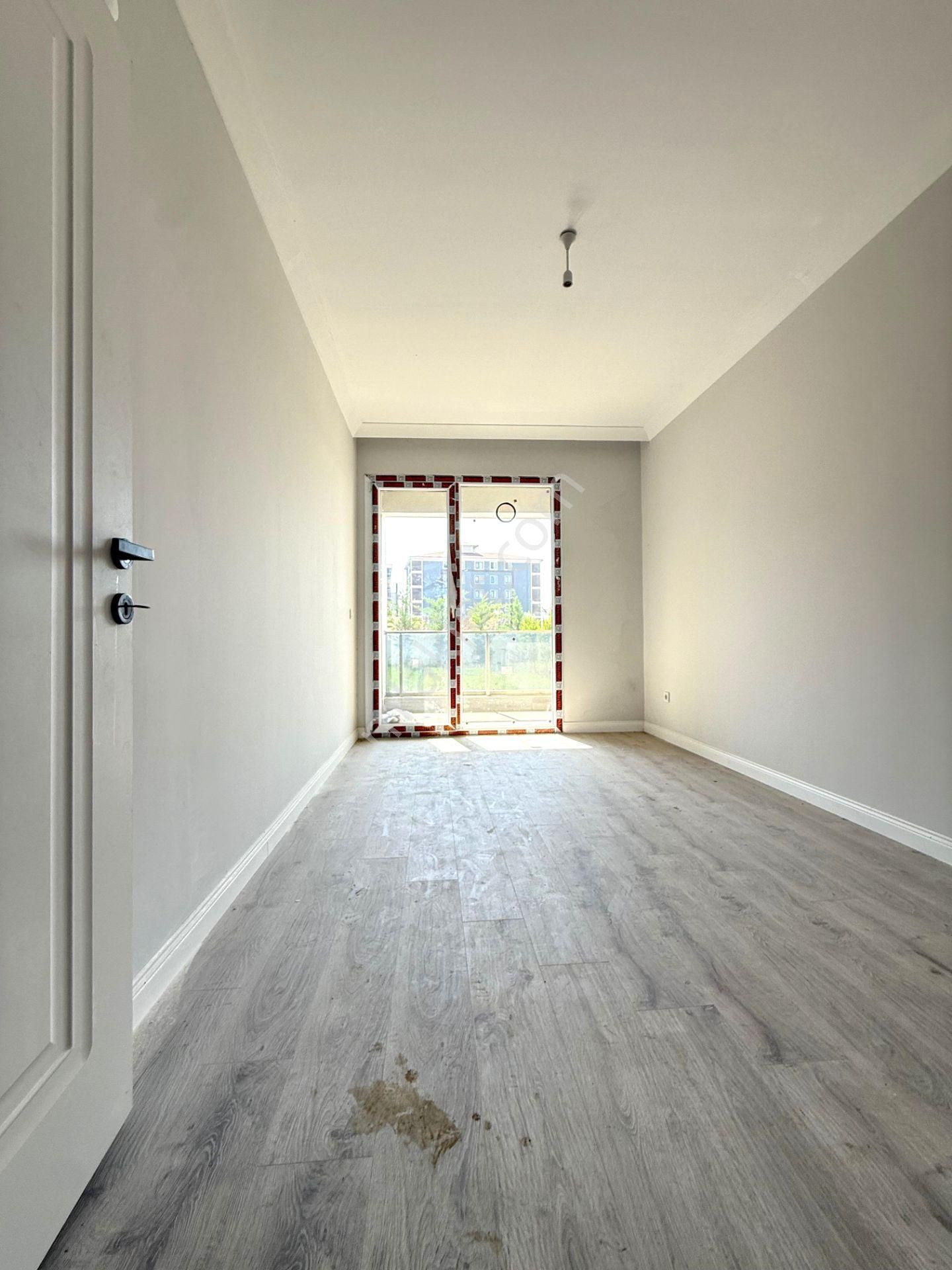 Silivri Yenimahalle De Site İçi 1+1 Satılık Bahçe Katı Daire - Görsel 10