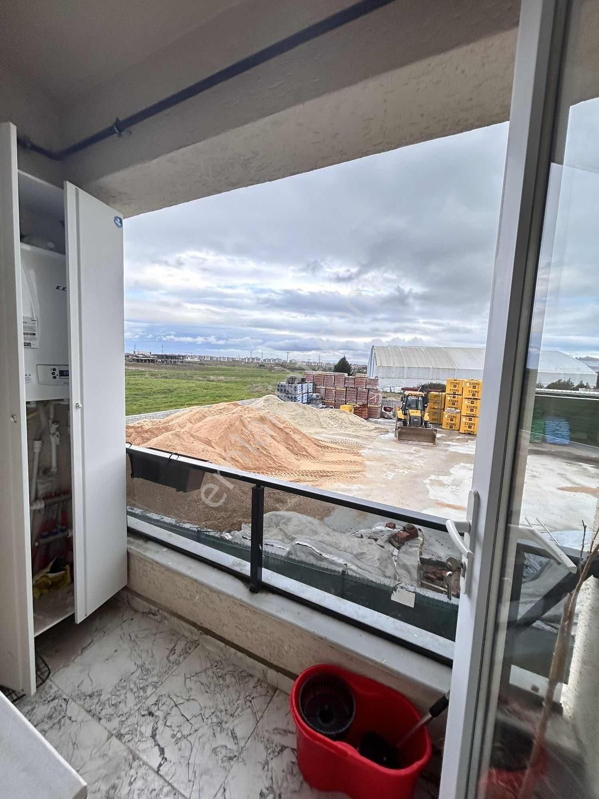 Rumeli Mah Cumhuriyet Parkına Yakın 1+1 Kiracılı Fırsat Daire - Görsel 7