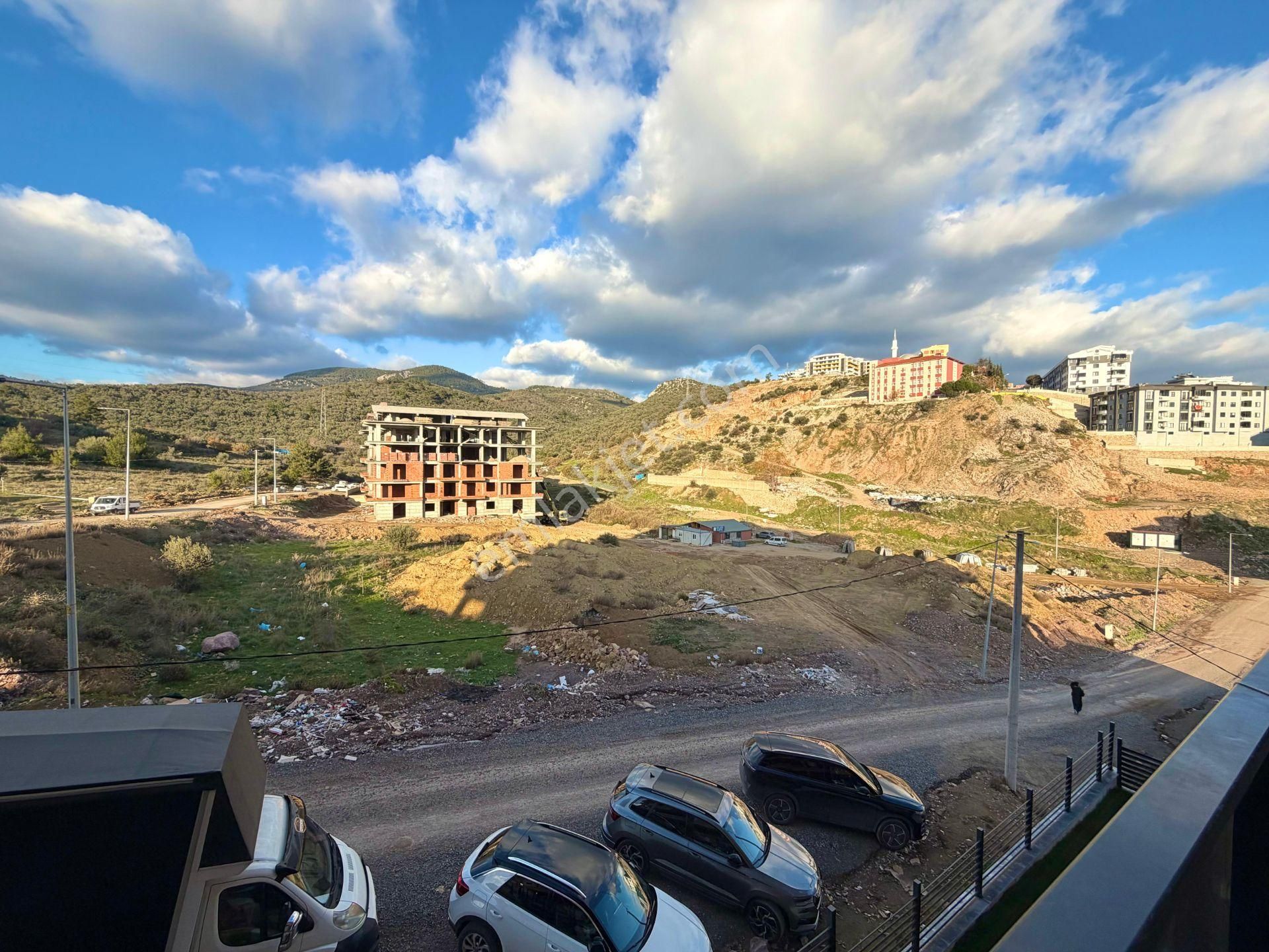 Home And Cardan Edremitde Ön Cephe Lüks 1+1 Kiralık Daire - Görsel 21