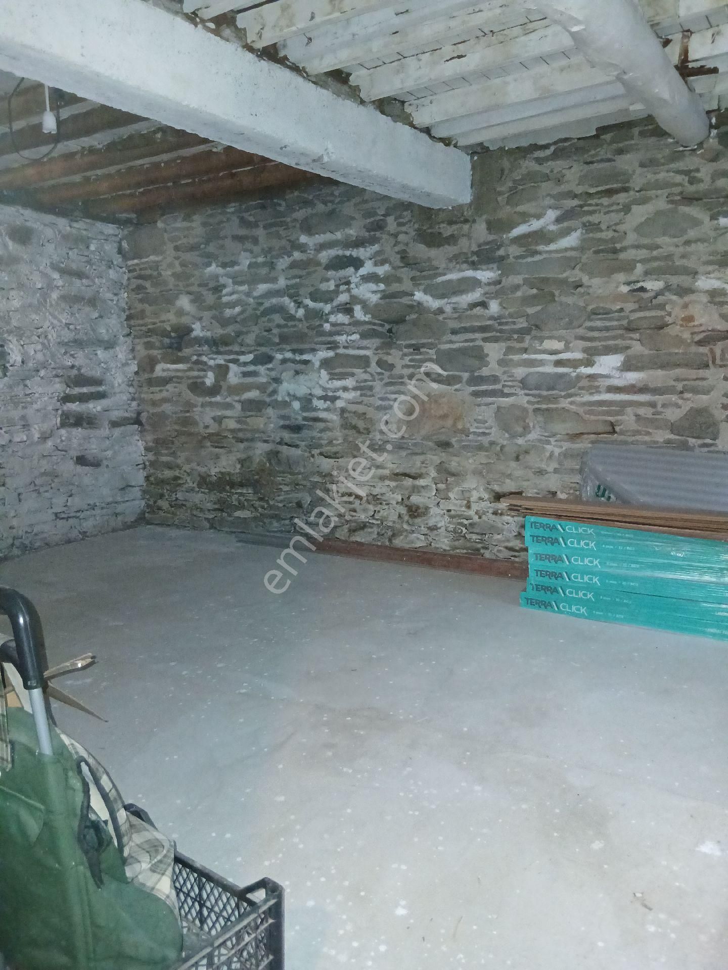 Tire Teira Gayrimenkul Güvencesiyle Bahçeli Müstakil Yaşam İsteyen Müşterilerimize Uygun - Görsel 15