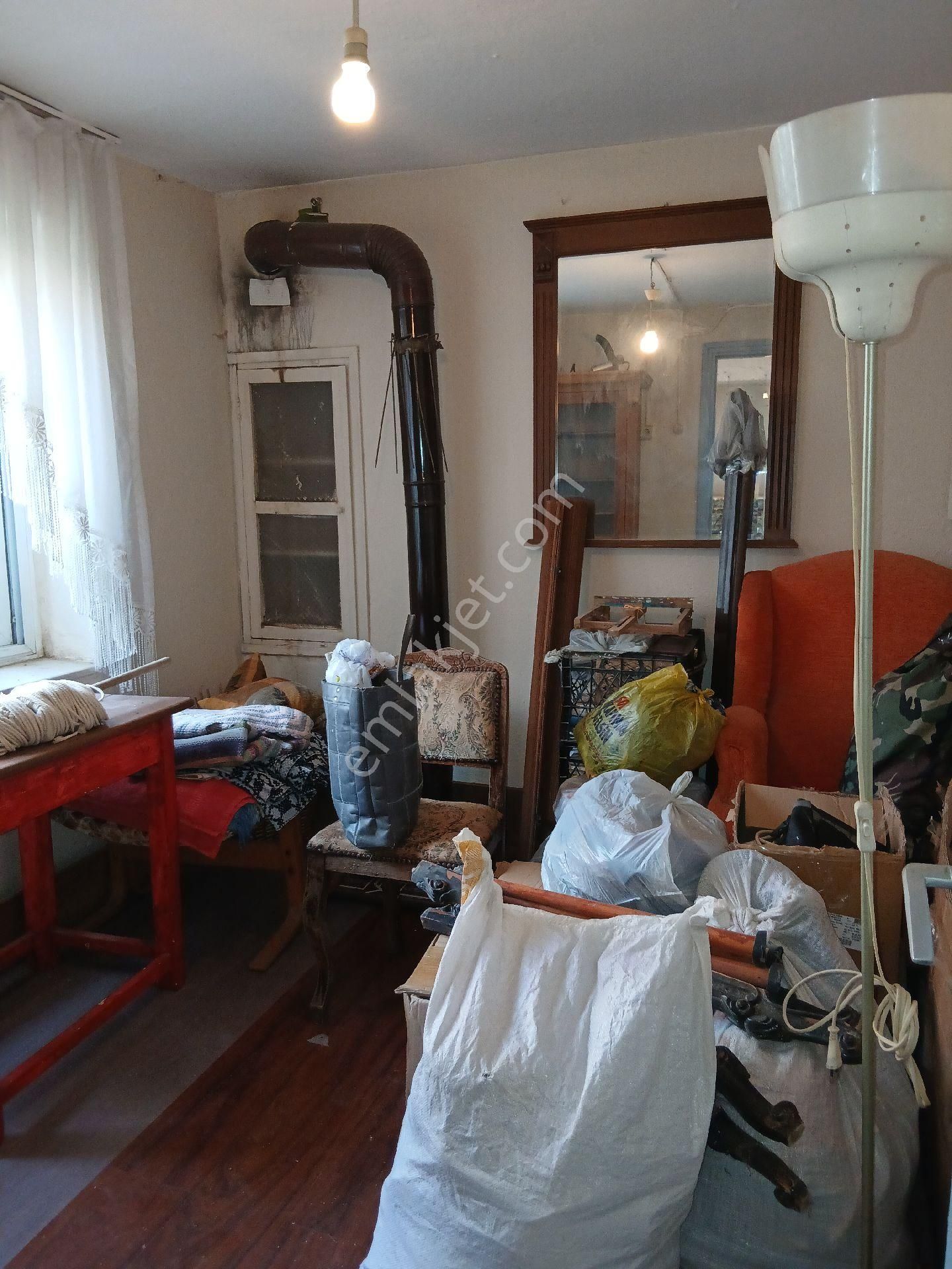 Tire Teira Gayrimenkul Güvencesiyle Bahçeli Müstakil Yaşam İsteyen Müşterilerimize Uygun - Görsel 12