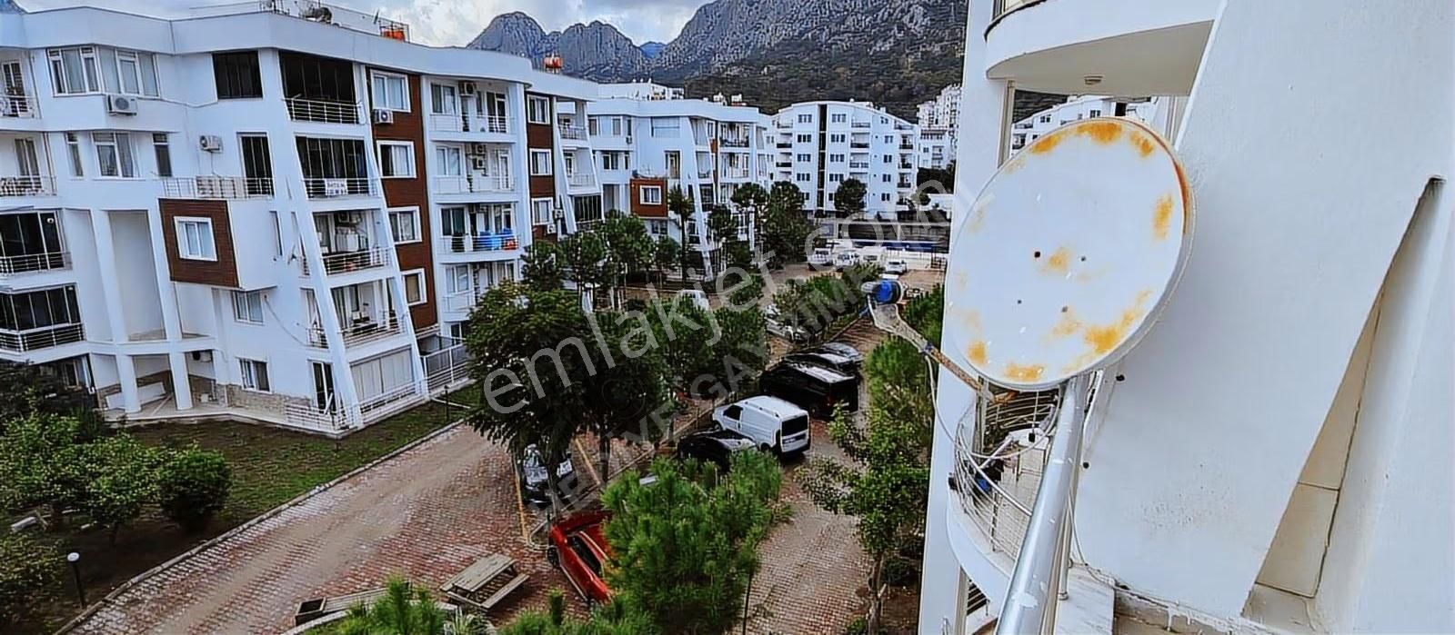 Sarısu Mah. Zübeyde Hanım Sitesinde Katta Geniş 1+1 Daire - Görsel 22