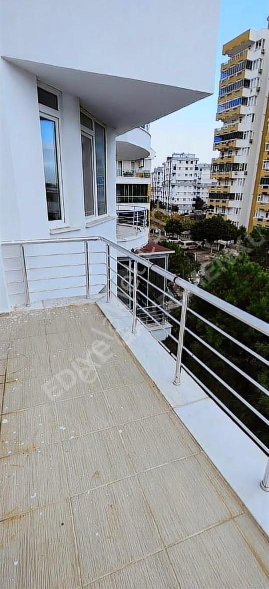 Sarısu Mah. Zübeyde Hanım Sitesinde Katta Geniş 1+1 Daire - Görsel 10
