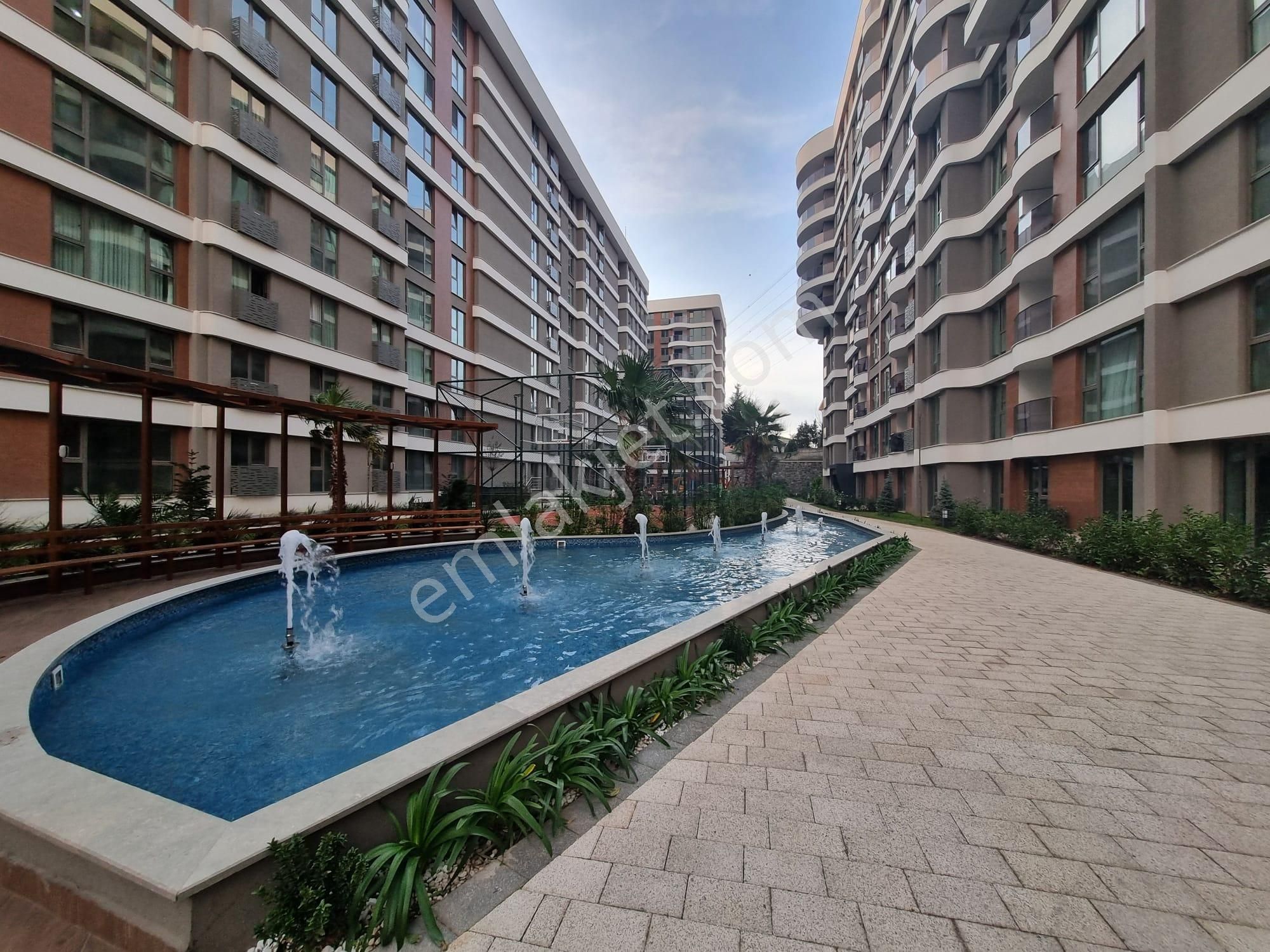 Siltaş Panoramada Kiracılı Yatırımlık 2+1 Açık Mutfak Daire