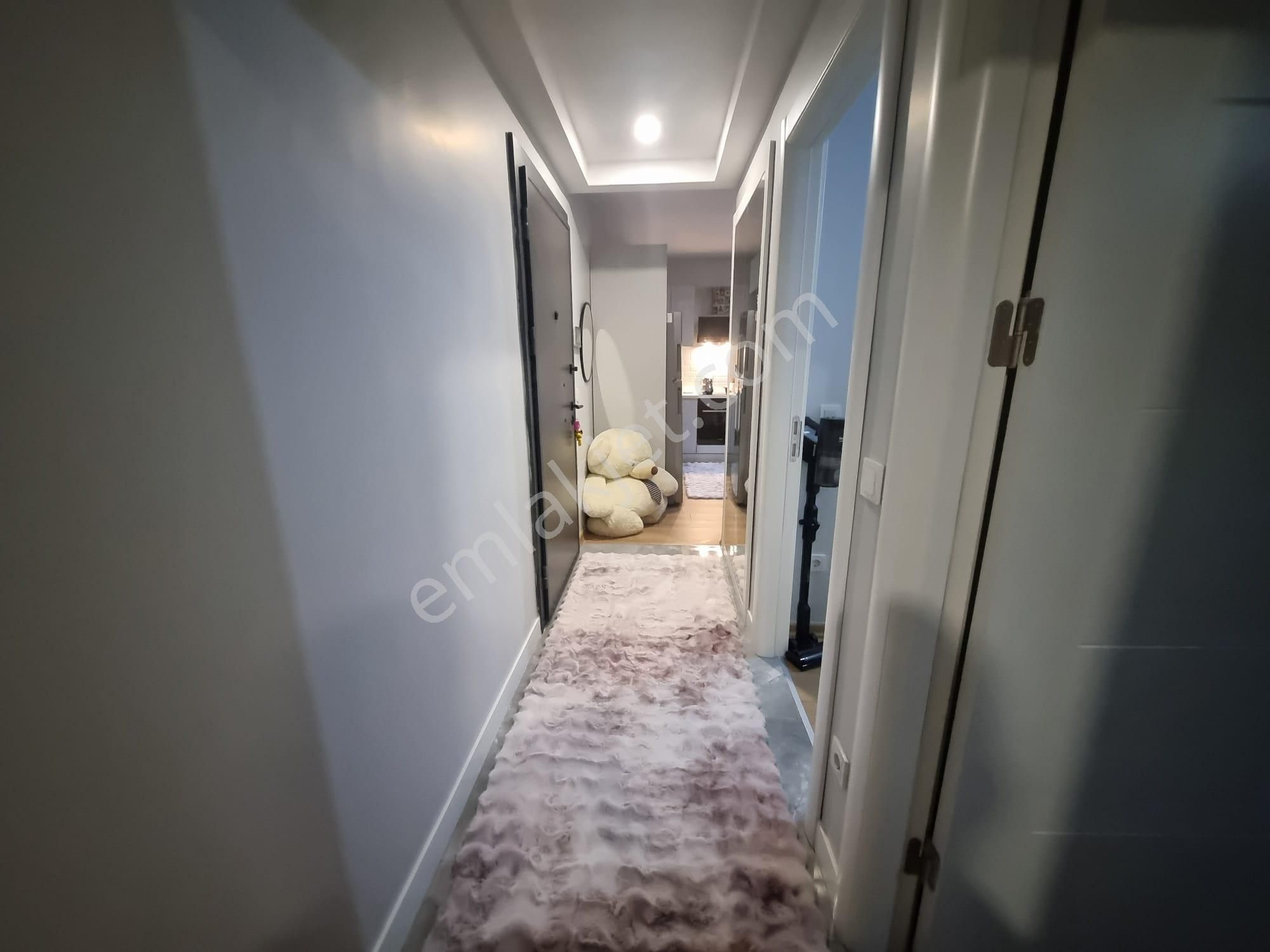 Siltaş Panoramada Kiracılı Yatırımlık 2+1 Açık Mutfak Daire - Görsel 9