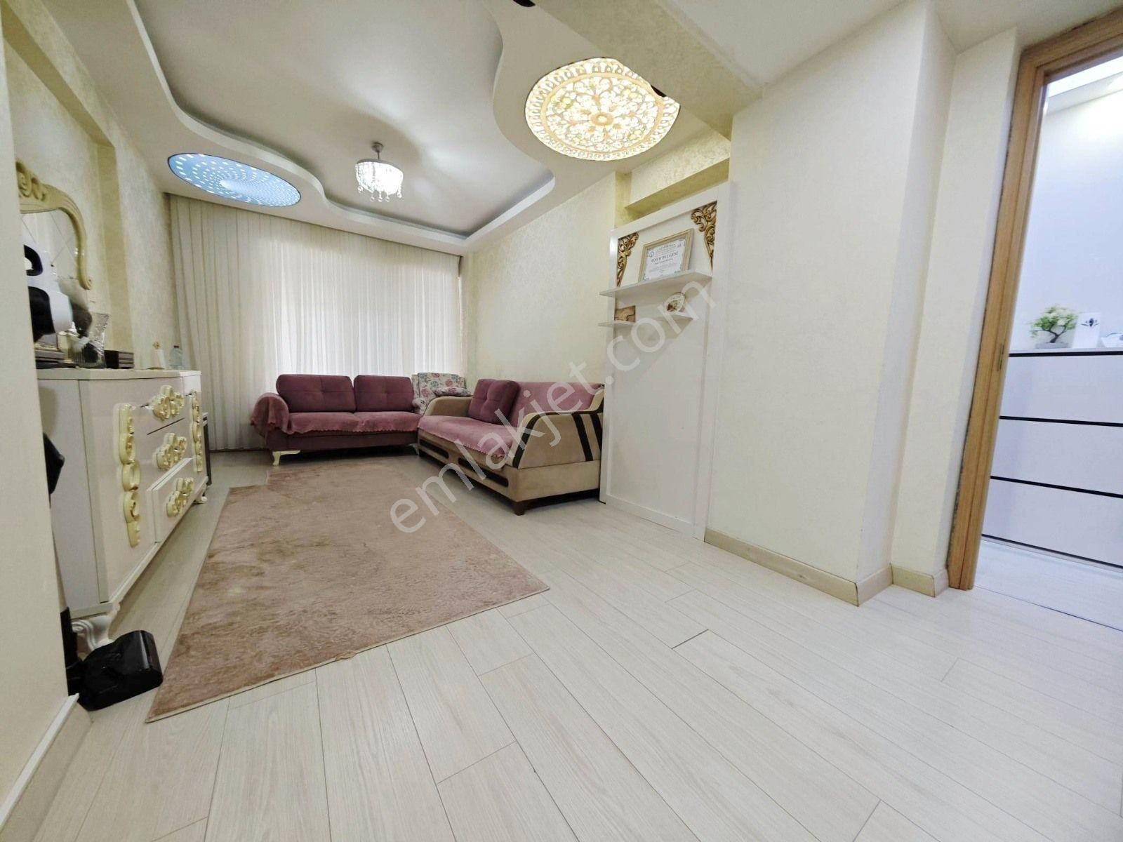 Fatih Emlak Tan 2+1 Yuksek Giriş Balkonlu Krediye Uygun Cakmak Duragına Yakın - Görsel 5