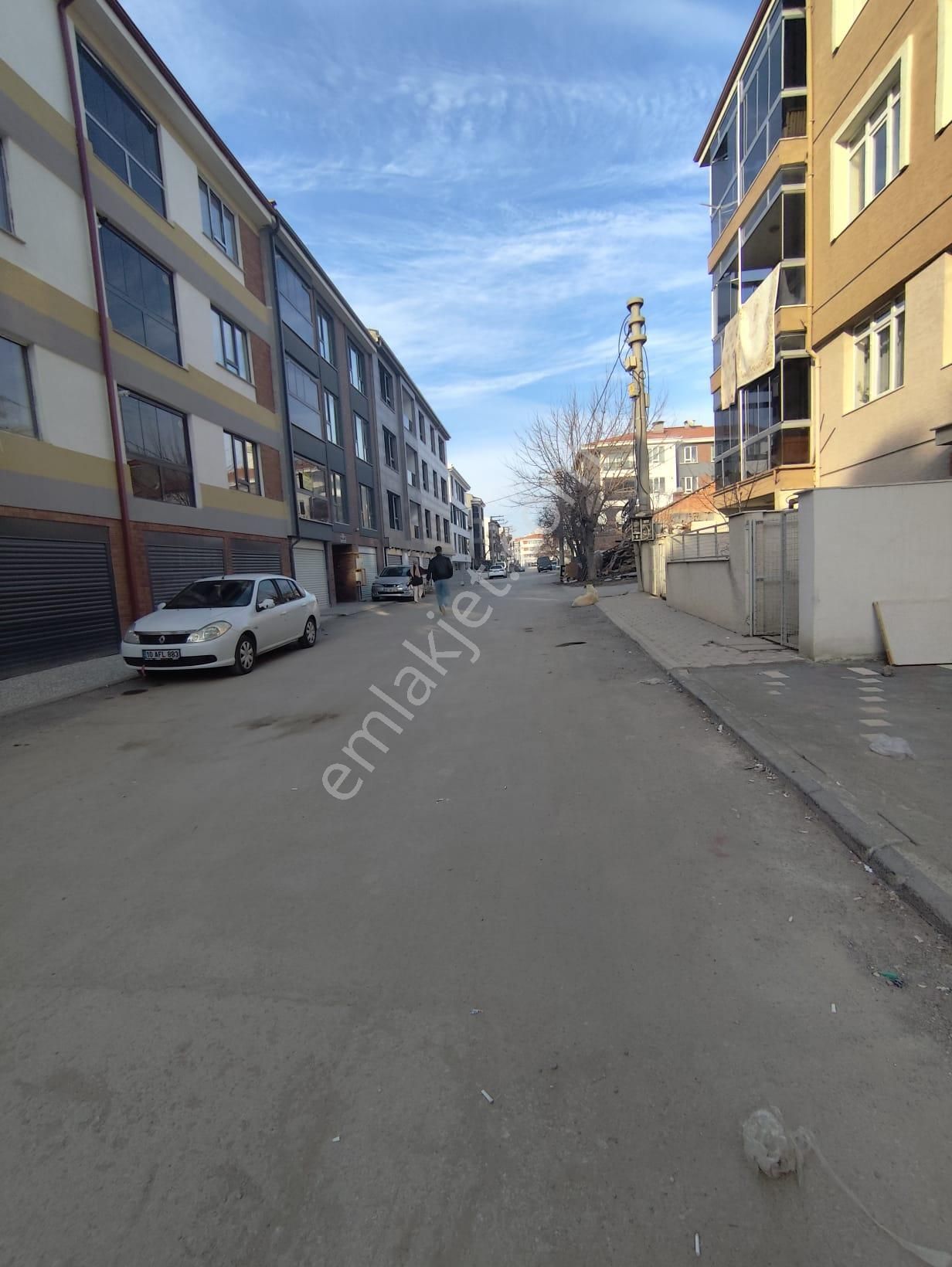 Özgür Gayrimenkul'den Çamılıca Mahaleside Satılık Ultra Lüx 5+1 Dubleks Daire - Görsel 27