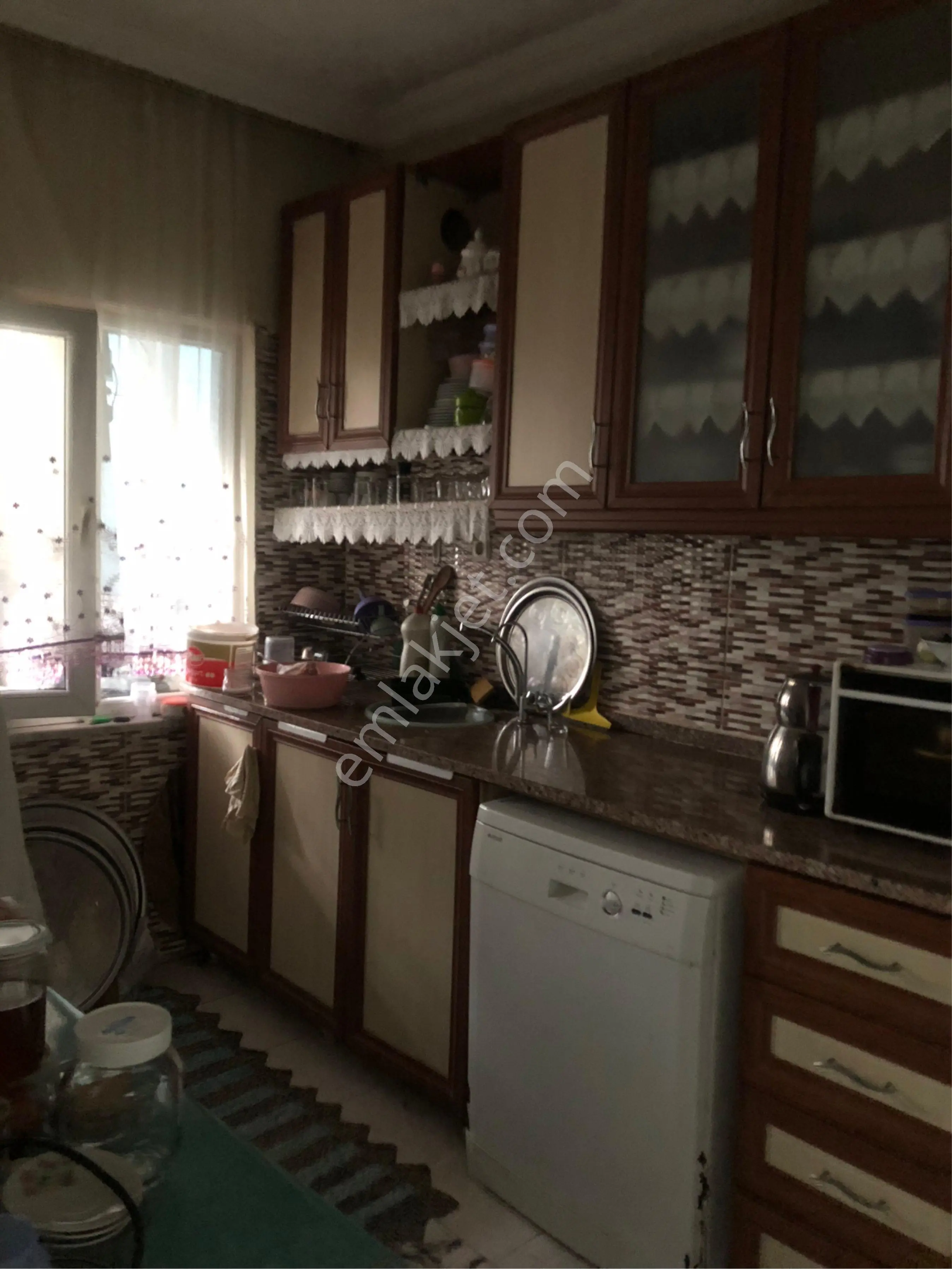 Manisa Karaağaçlı Mah Arsa Satılıktır Hedef Gayrimenkul Den