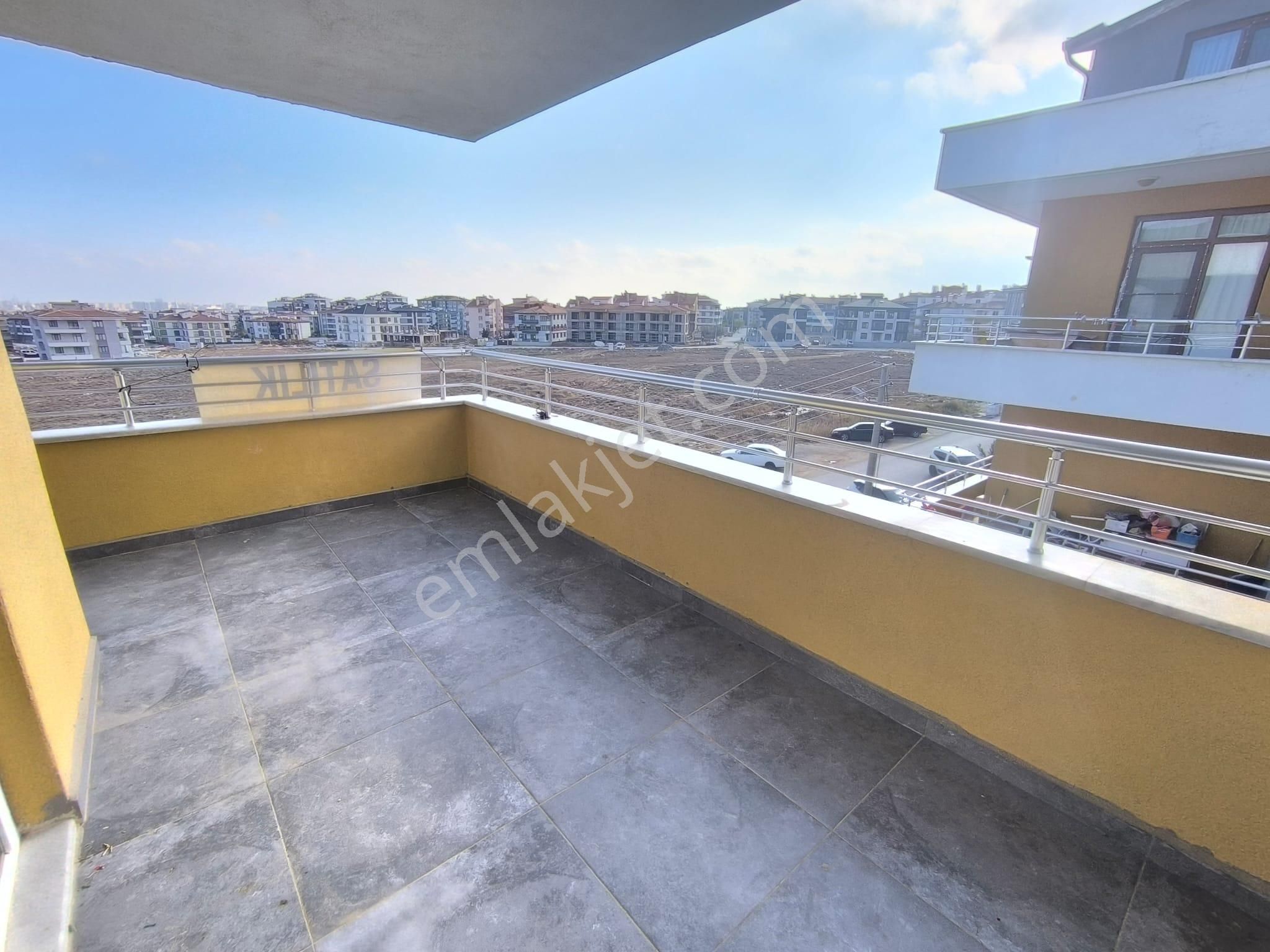 Selahattin Eyyubi'de Mete Konakları Yakını 2+1 5 Yıllık Site İçi Asansörlü Dublex Daire - Görsel 5